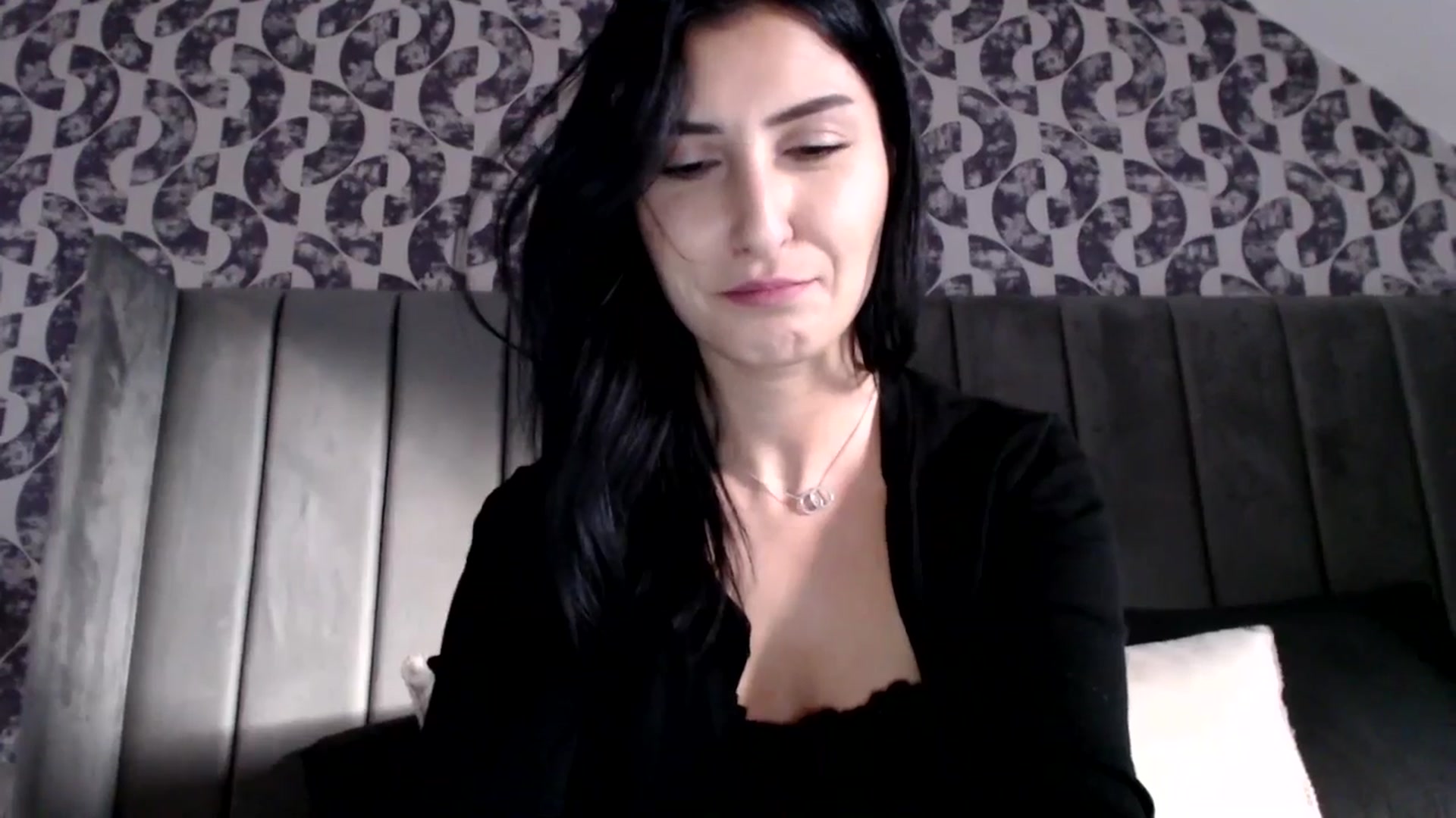 Gallery image thumbnail from LavIson's myfreecams stream on, 01/22/2025, 15:17 image 13 of 20