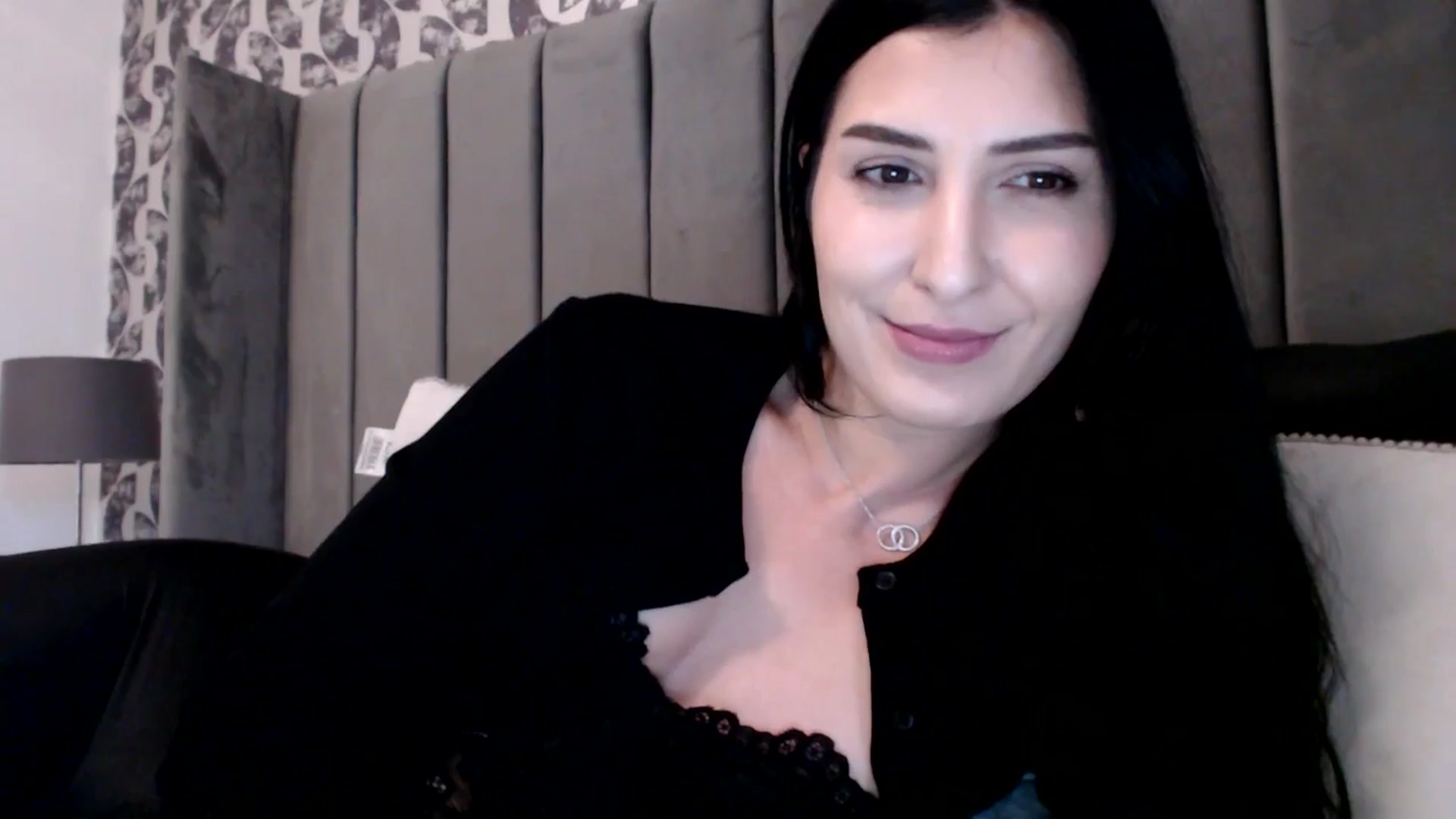 Gallery image thumbnail from LavIson's myfreecams stream on, 01/22/2025, 16:27 image 20 of 20