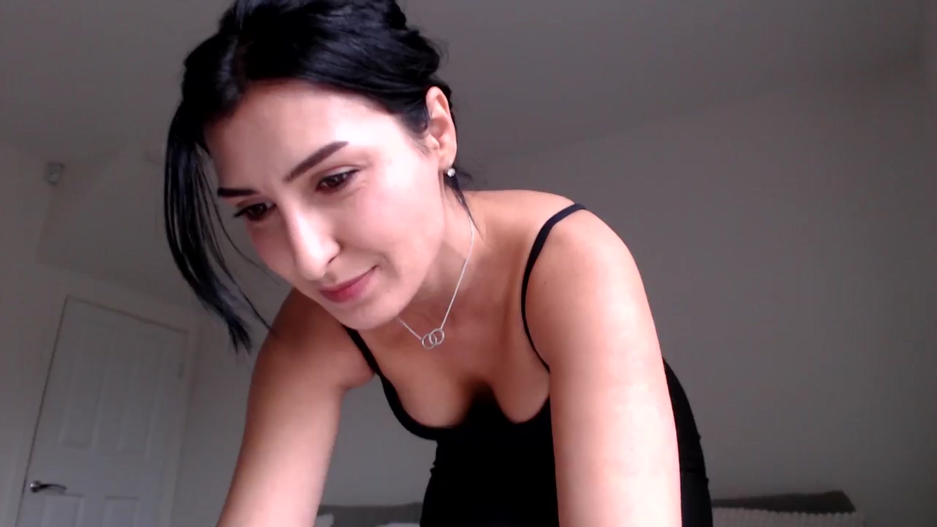 Gallery image thumbnail from LavIson's myfreecams stream on, 01/23/2025, 12:17 image 2 of 20
