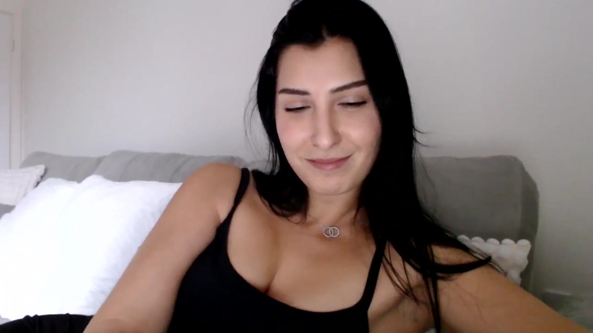 Gallery image thumbnail from LavIson's myfreecams stream on, 01/23/2025, 13:05 image 17 of 20