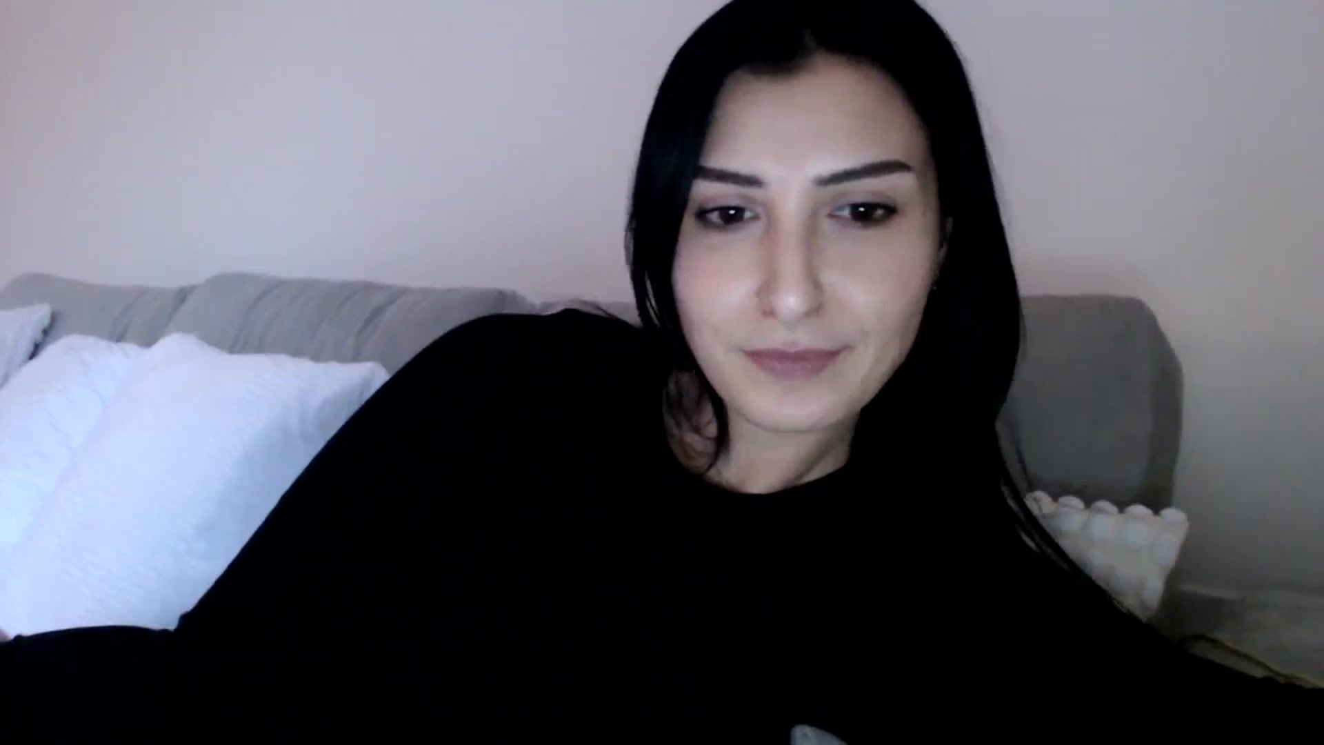 Gallery image thumbnail from LavIson's myfreecams stream on, 01/23/2025, 16:01 image 3 of 20