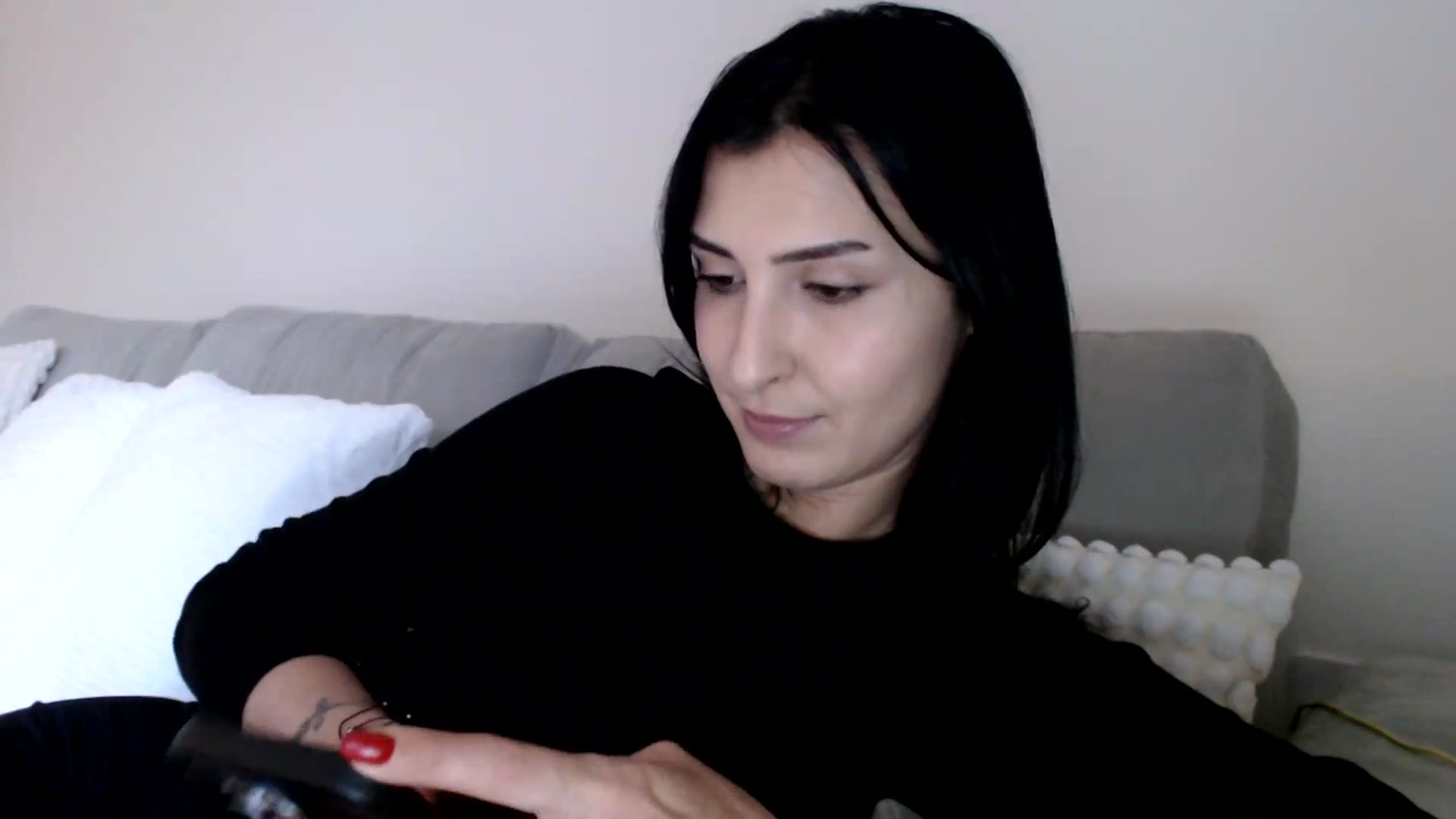 Gallery image thumbnail from LavIson's myfreecams stream on, 01/23/2025, 16:01 image 6 of 20