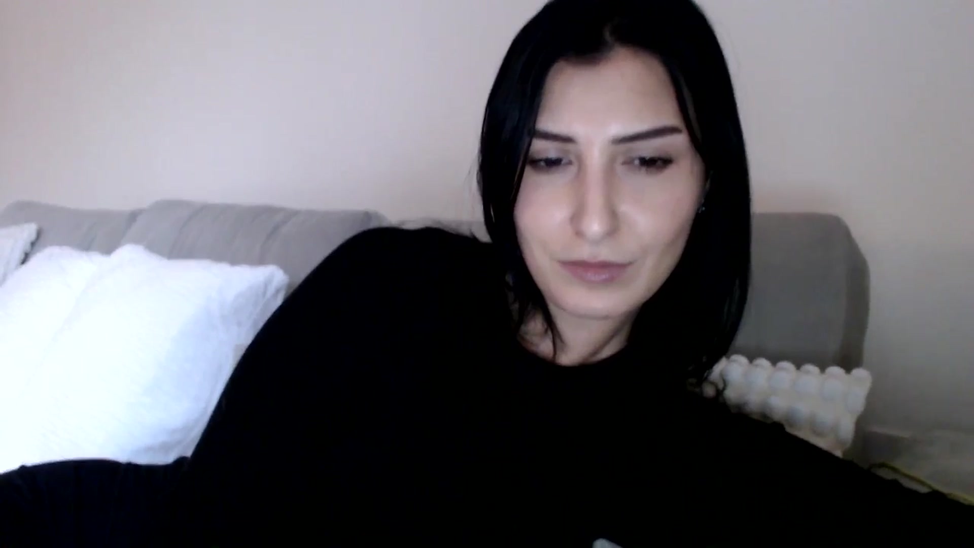 Gallery image thumbnail from LavIson's myfreecams stream on, 01/23/2025, 16:01 image 7 of 20