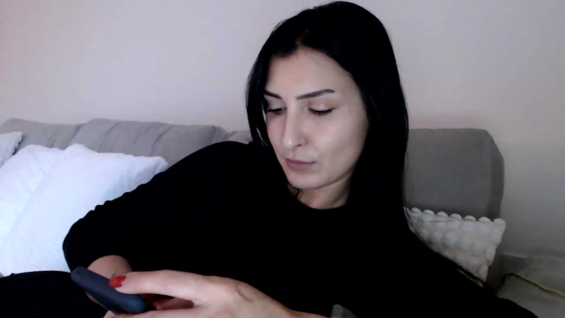 Gallery image thumbnail from LavIson's myfreecams stream on, 01/23/2025, 16:01 image 4 of 20