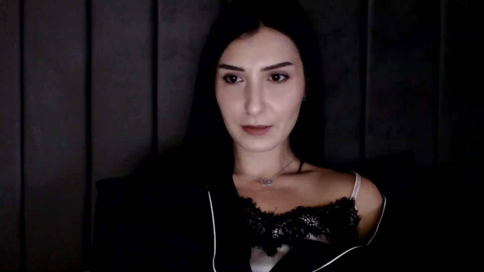 Gallery image thumbnail from LavIson's myfreecams stream on, 01/24/2025, 10:16 image 4 of 20