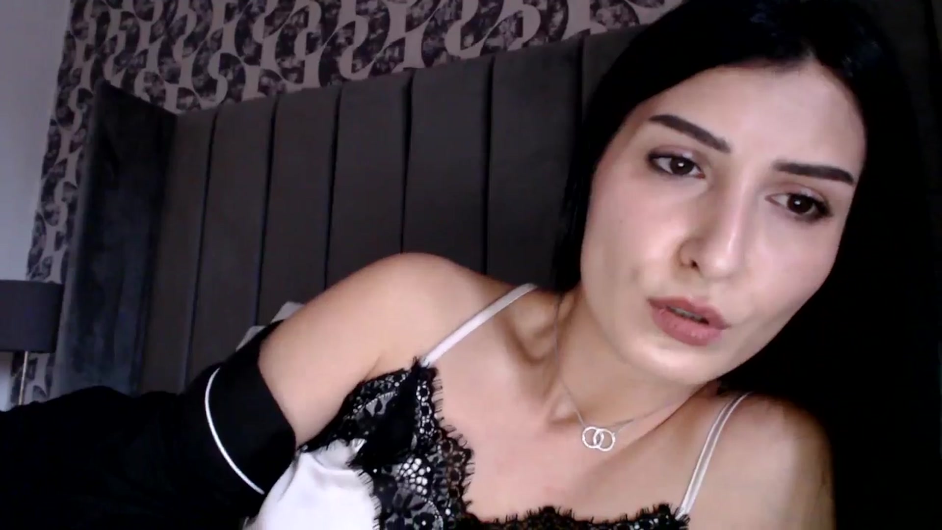Gallery image thumbnail from LavIson's myfreecams stream on, 01/24/2025, 10:16 image 17 of 20