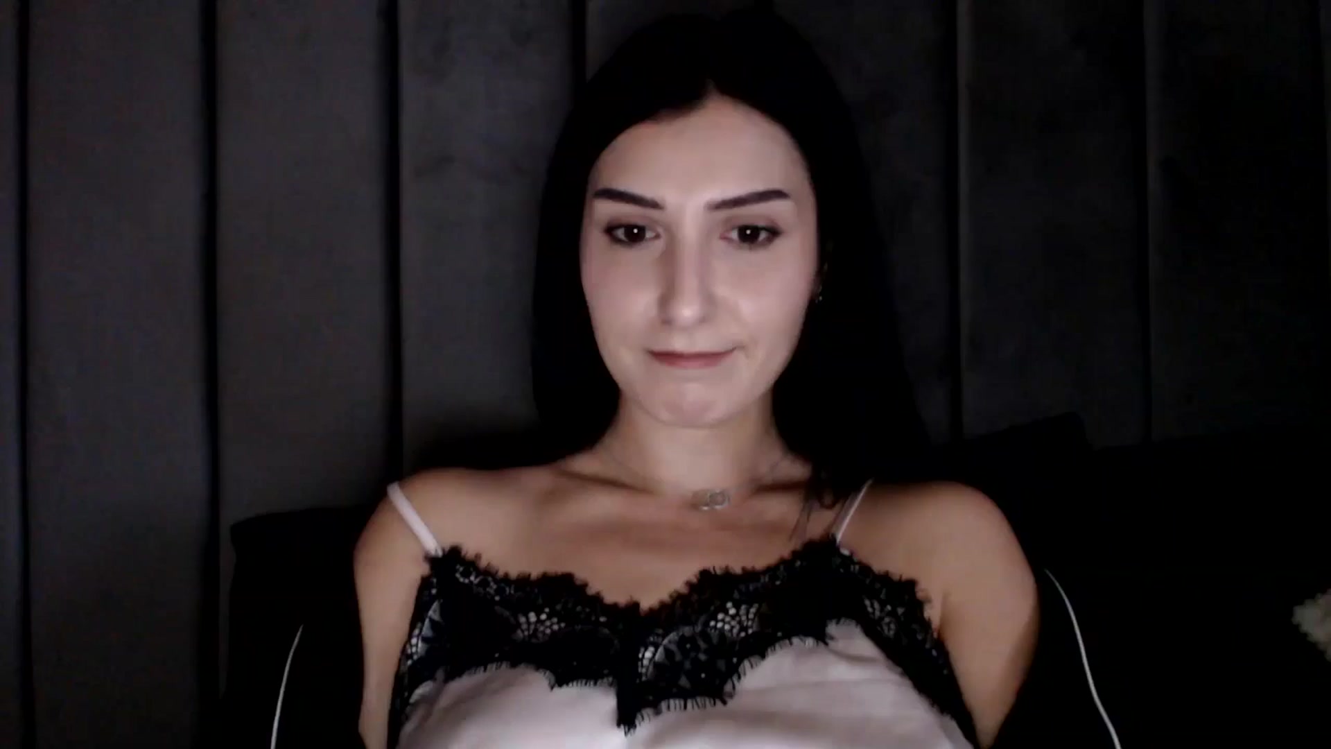Gallery image thumbnail from LavIson's myfreecams stream on, 01/24/2025, 10:16 image 9 of 20