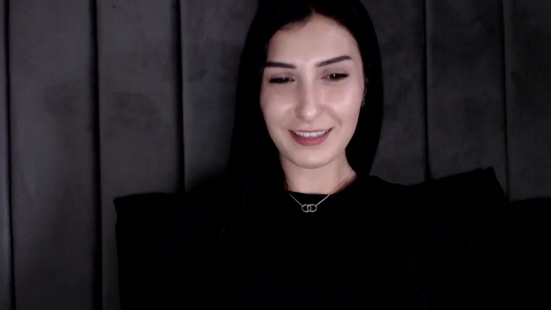 Gallery image thumbnail from LavIson's myfreecams stream on, 01/24/2025, 11:30 image 11 of 20