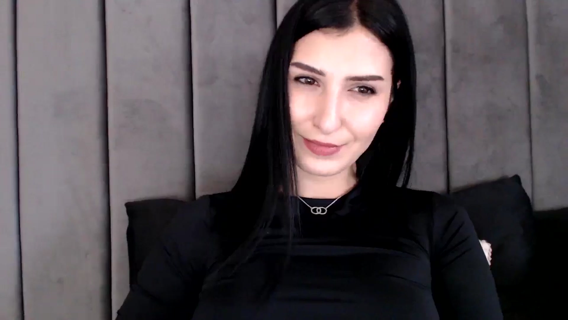 Gallery image thumbnail from LavIson's myfreecams stream on, 01/24/2025, 11:30 image 8 of 20