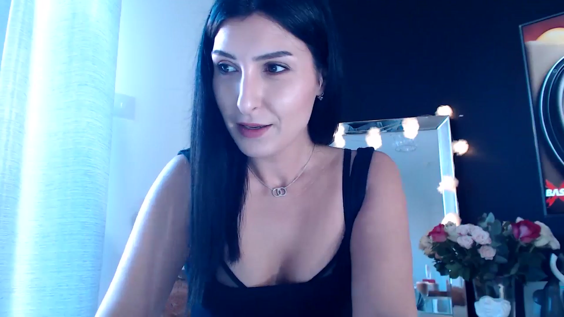 Gallery image thumbnail from LavIson's myfreecams stream on, 01/27/2025, 13:14 image 2 of 20