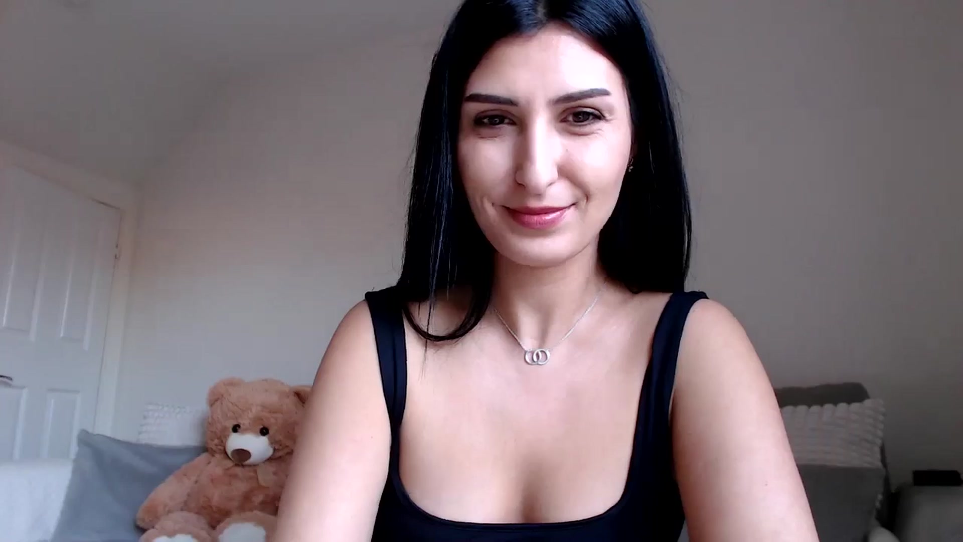 Gallery image thumbnail from LavIson's myfreecams stream on, 01/27/2025, 14:11 image 5 of 20