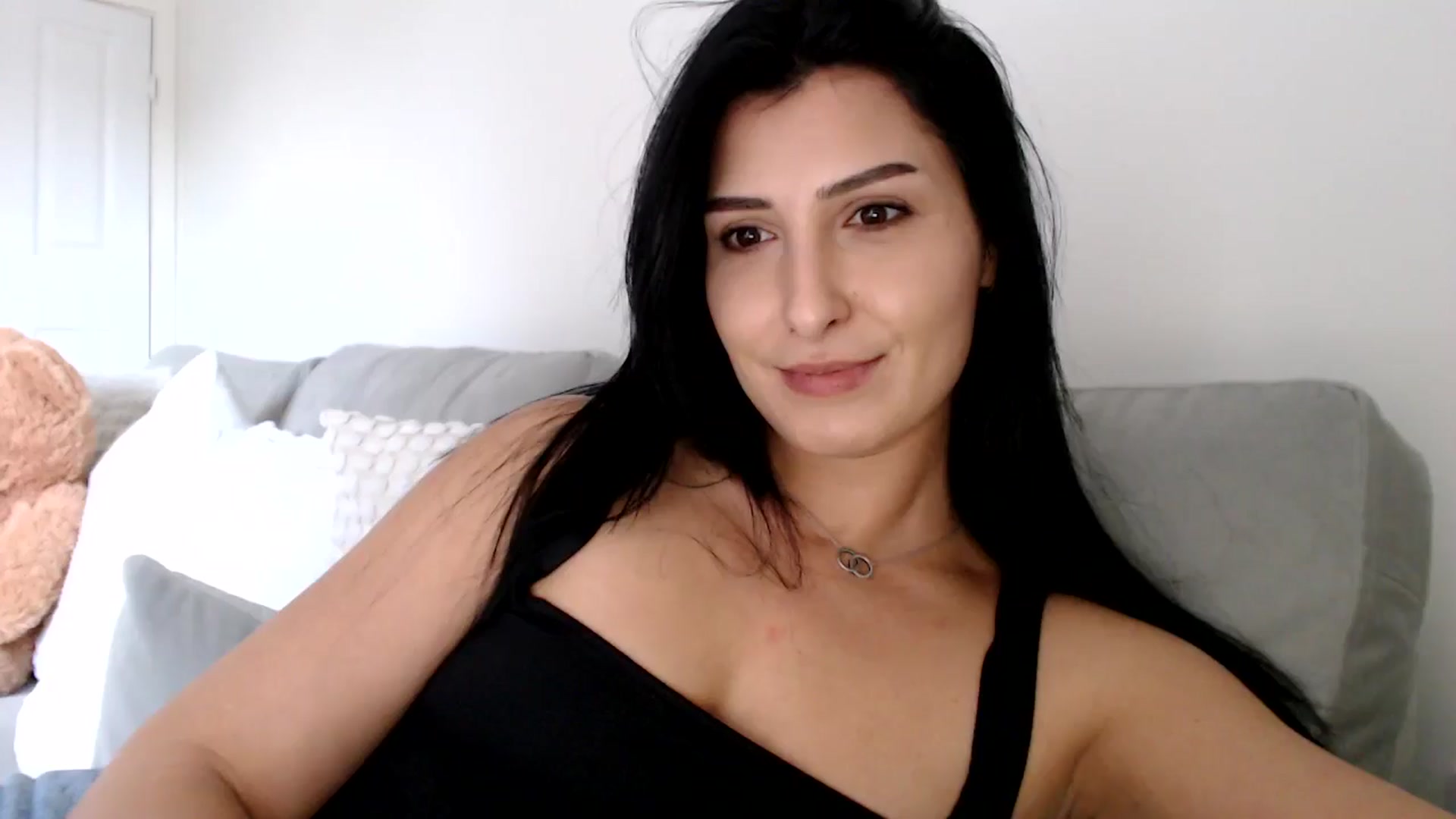 Gallery image thumbnail from LavIson's myfreecams stream on, 01/27/2025, 15:05 image 15 of 20