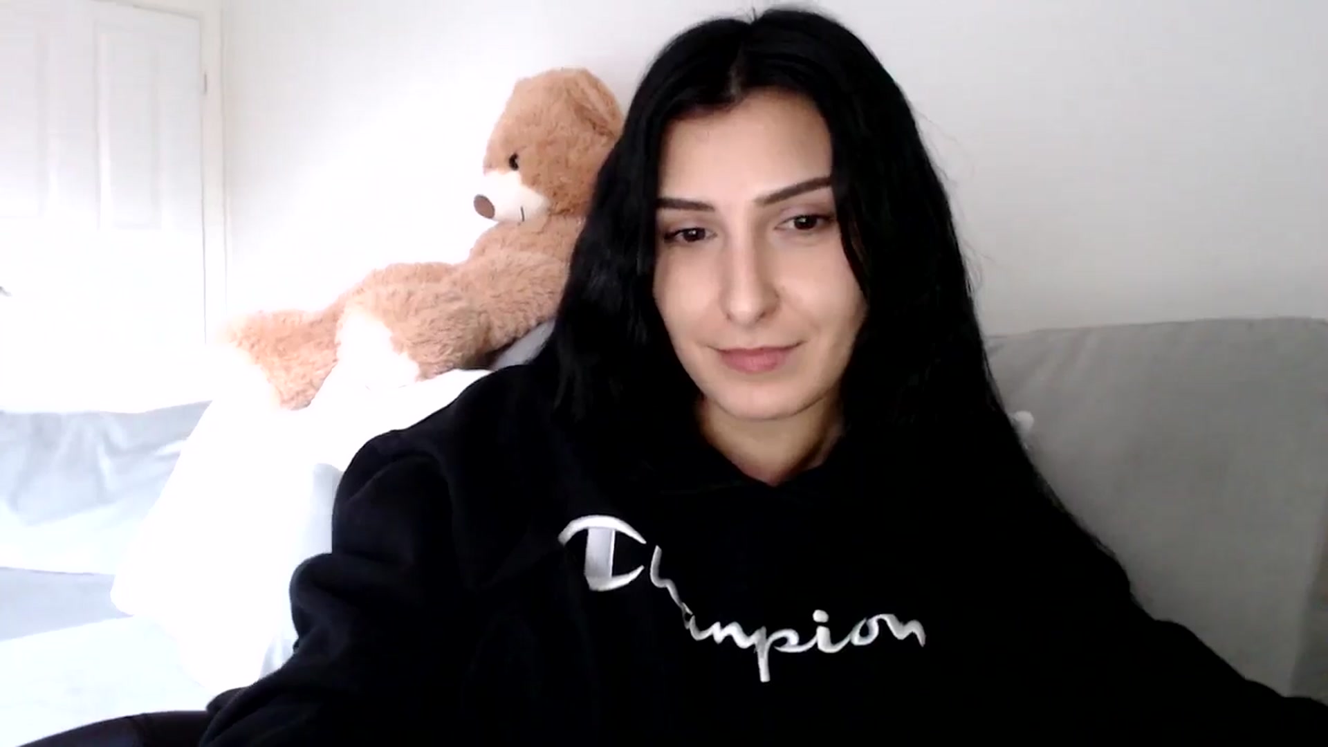 Gallery image thumbnail from LavIson's myfreecams stream on, 01/29/2025, 15:59 image 18 of 20