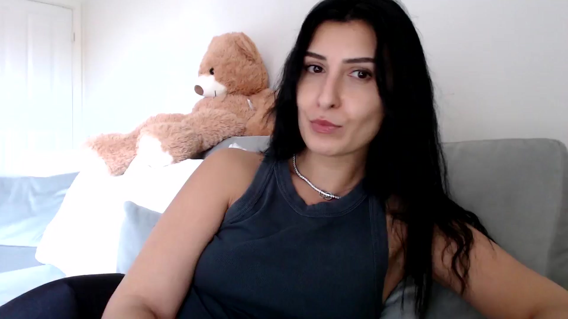 Gallery image thumbnail from LavIson's myfreecams stream on, 01/29/2025, 15:59 image 5 of 20