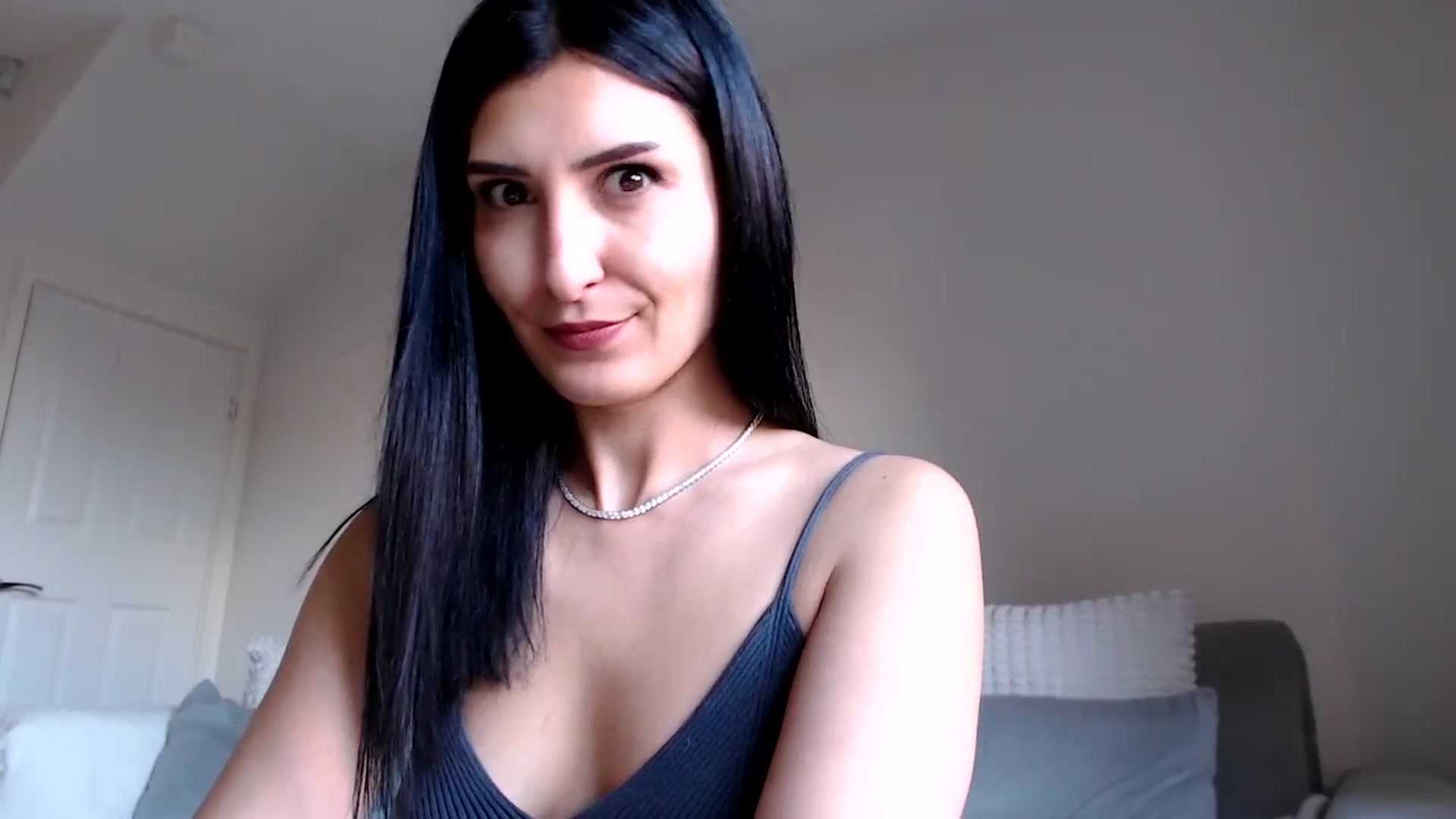 Gallery image thumbnail from LavIson's myfreecams stream on, 01/30/2025, 14:27 image 6 of 20