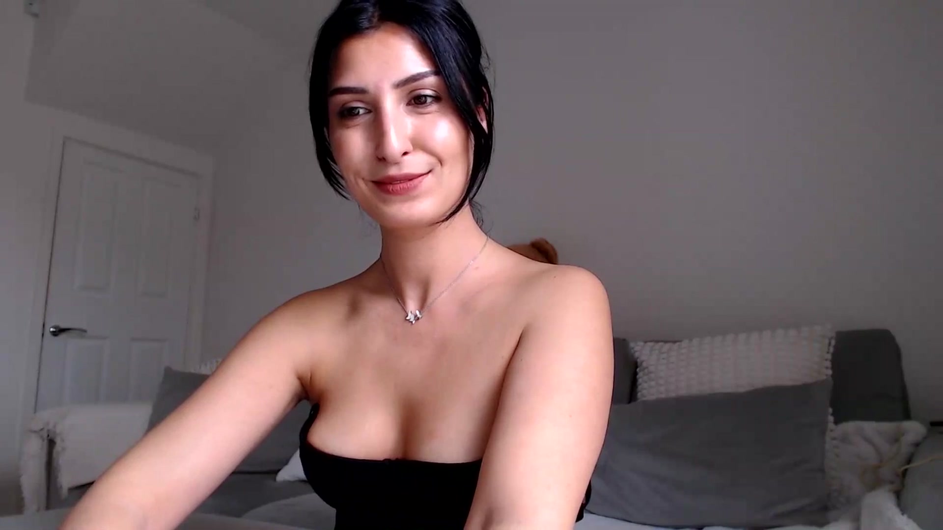 Gallery image thumbnail from LavIson's myfreecams stream on, 02/03/2025, 12:14 image 9 of 20