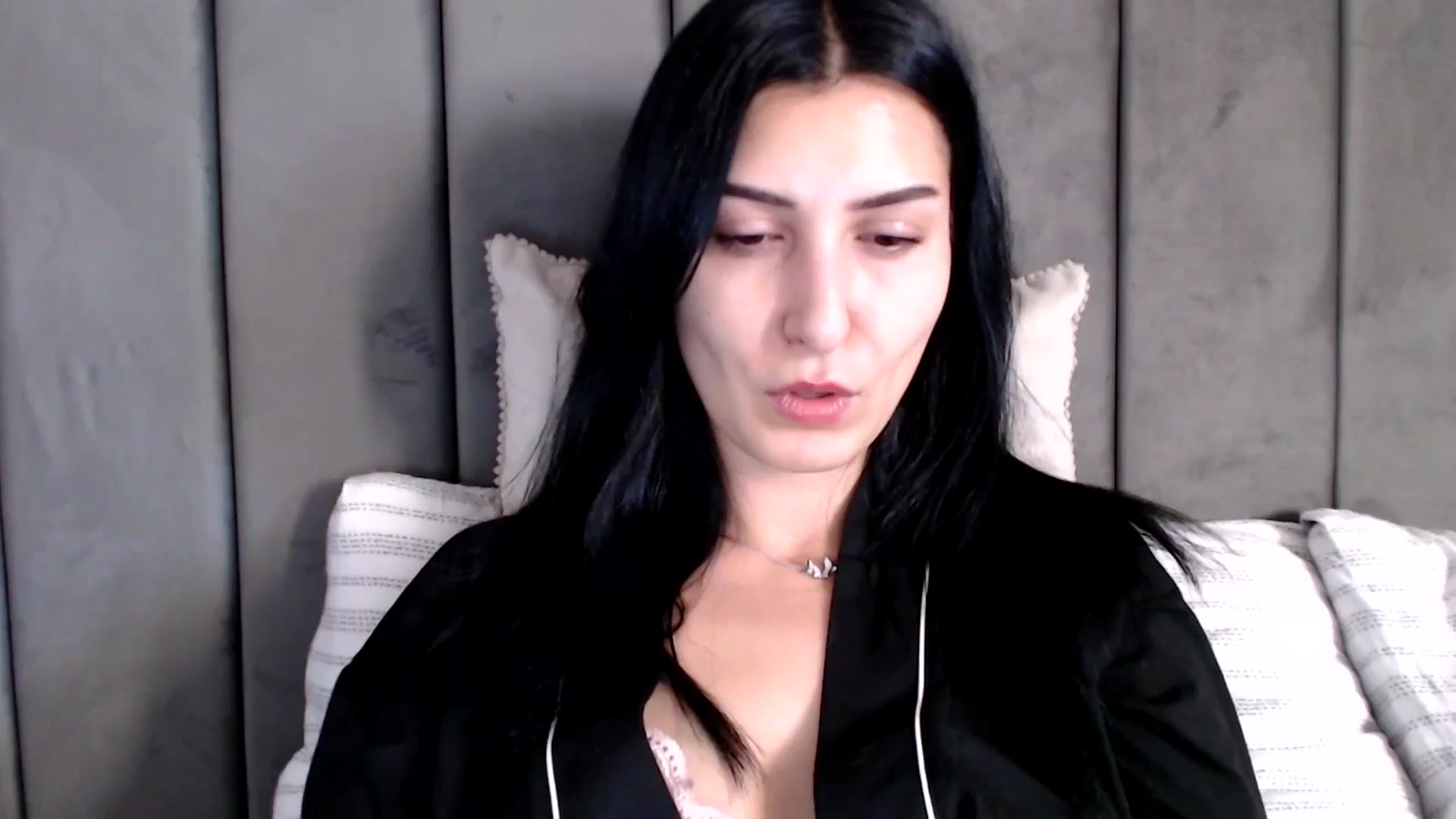 Gallery image thumbnail from LavIson's myfreecams stream on, 02/05/2025, 09:11 image 1 of 20