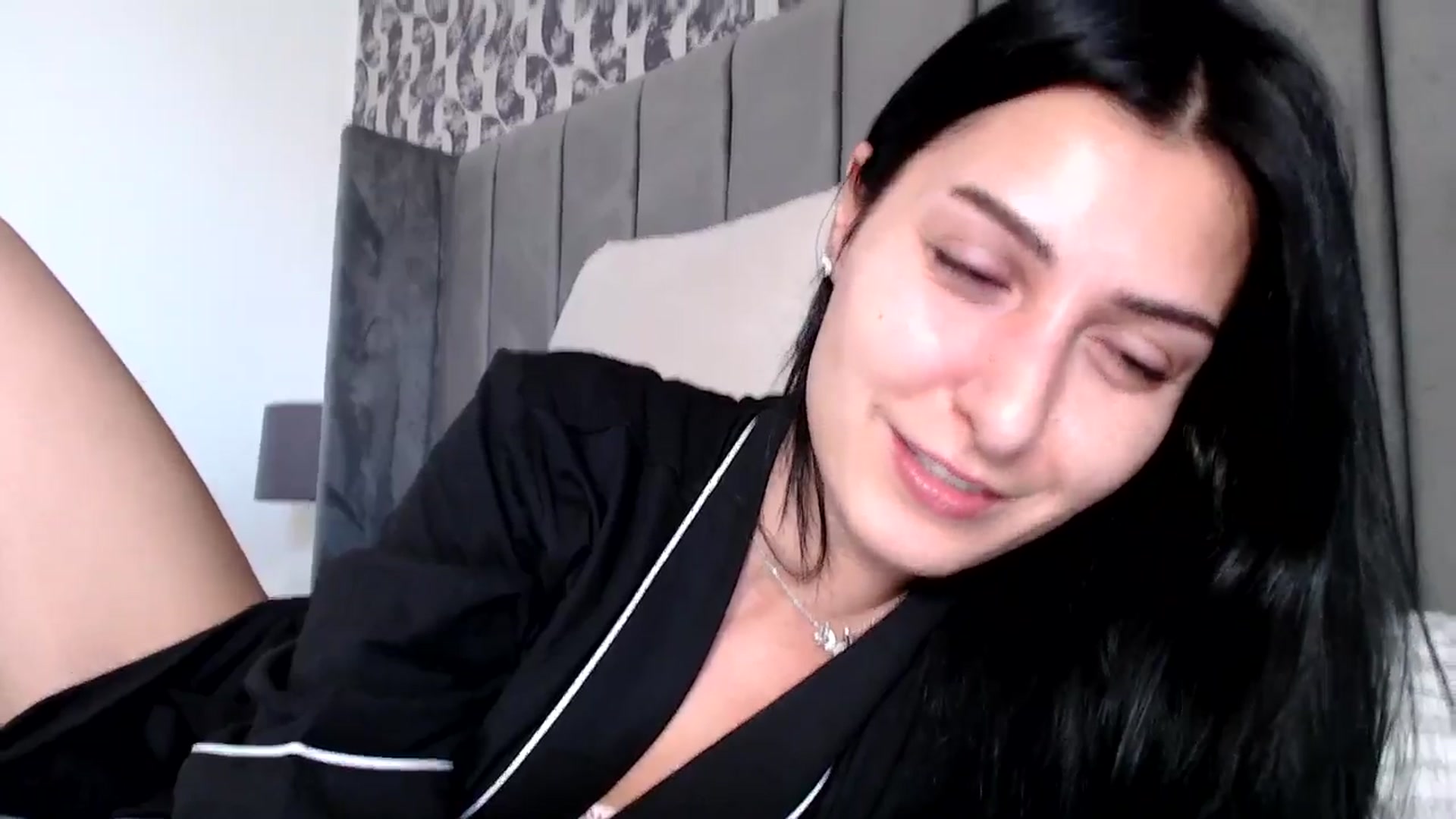 Gallery image thumbnail from LavIson's myfreecams stream on, 02/05/2025, 09:11 image 19 of 20