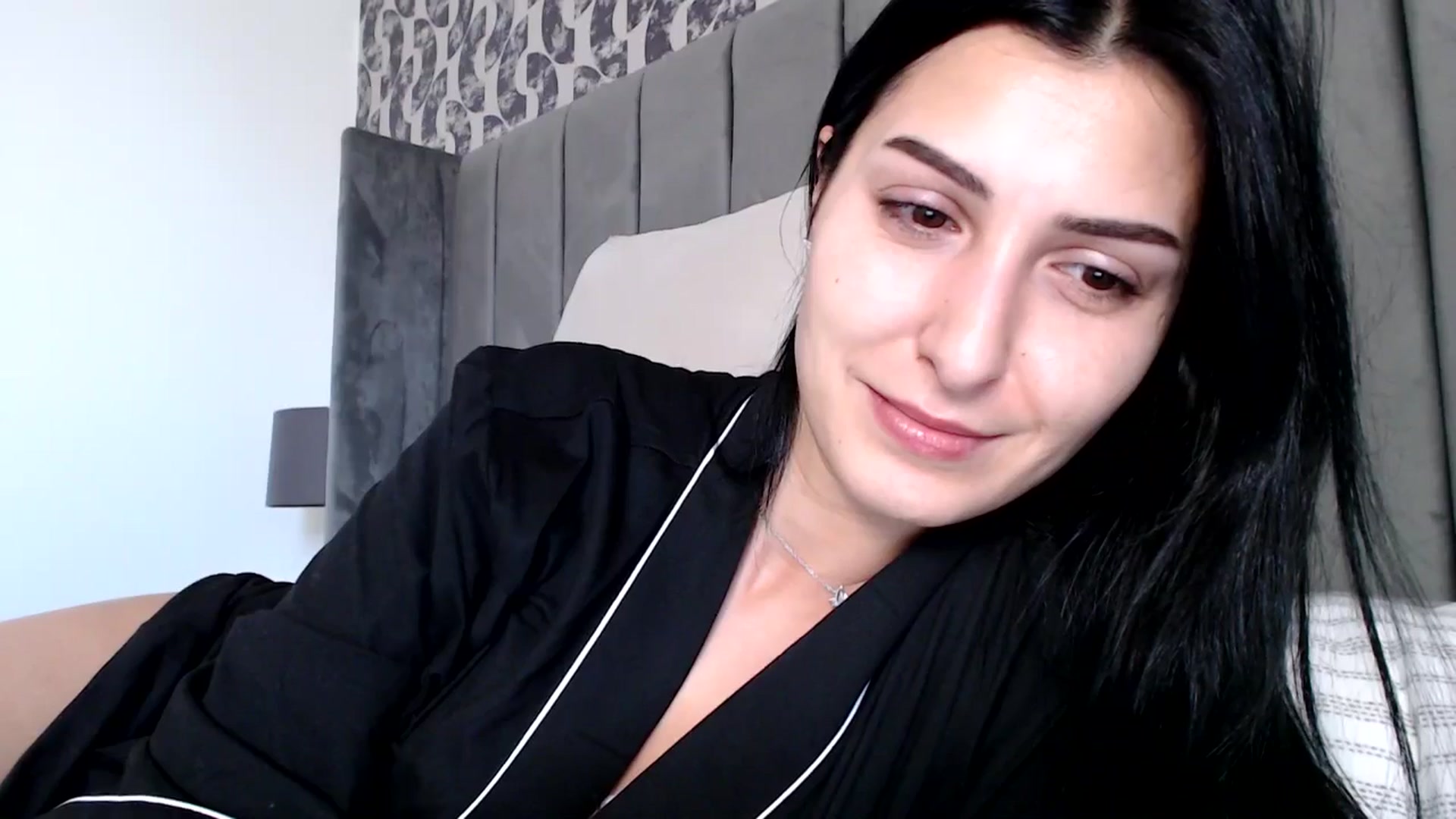 Gallery image thumbnail from LavIson's myfreecams stream on, 02/05/2025, 09:11 image 15 of 20