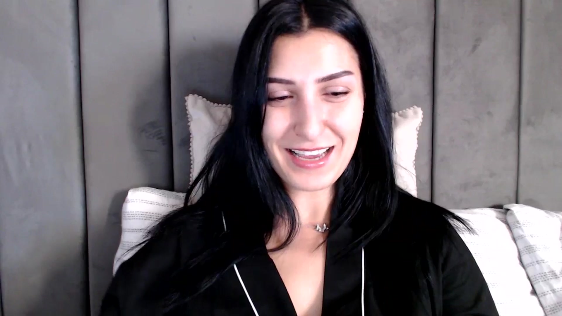 Gallery image thumbnail from LavIson's myfreecams stream on, 02/05/2025, 09:11 image 3 of 20