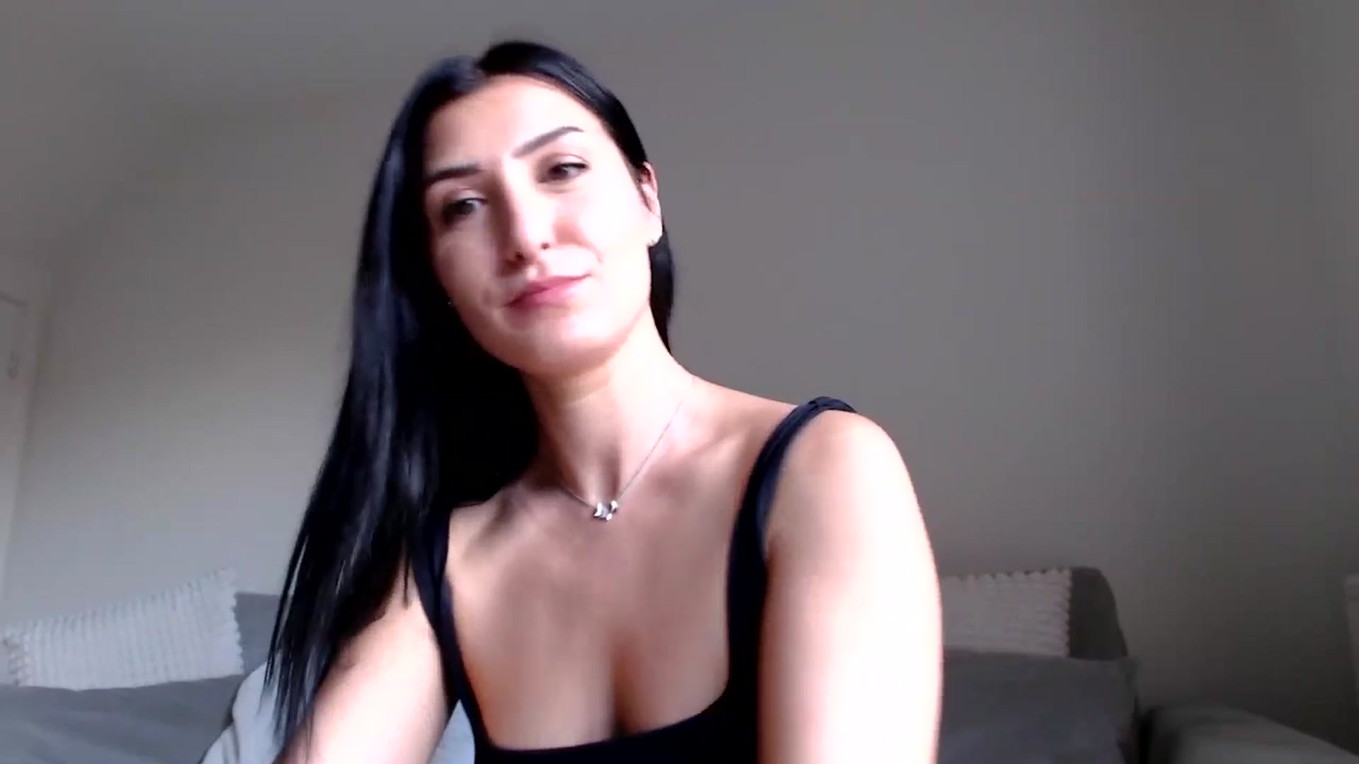 Gallery image thumbnail from LavIson's myfreecams stream on, 02/06/2025, 14:12 image 16 of 20