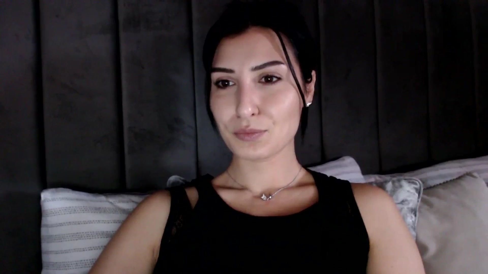 Gallery image thumbnail from LavIson's myfreecams stream on, 02/07/2025, 11:13 image 3 of 20