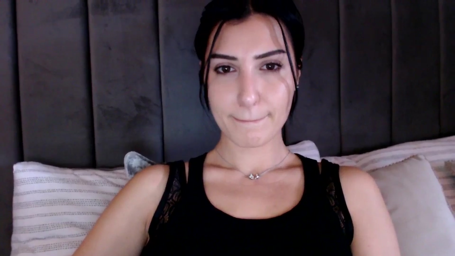 Gallery image thumbnail from LavIson's myfreecams stream on, 02/07/2025, 11:13 image 8 of 20