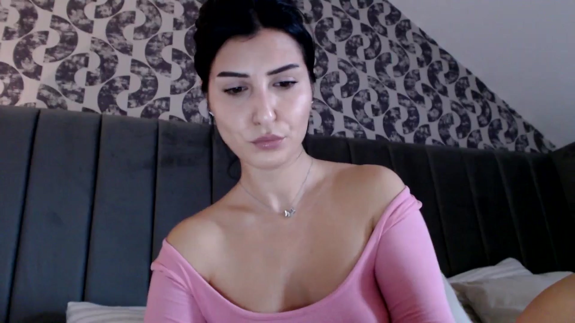 Gallery image thumbnail from LavIson's myfreecams stream on, 02/07/2025, 12:25 image 7 of 20