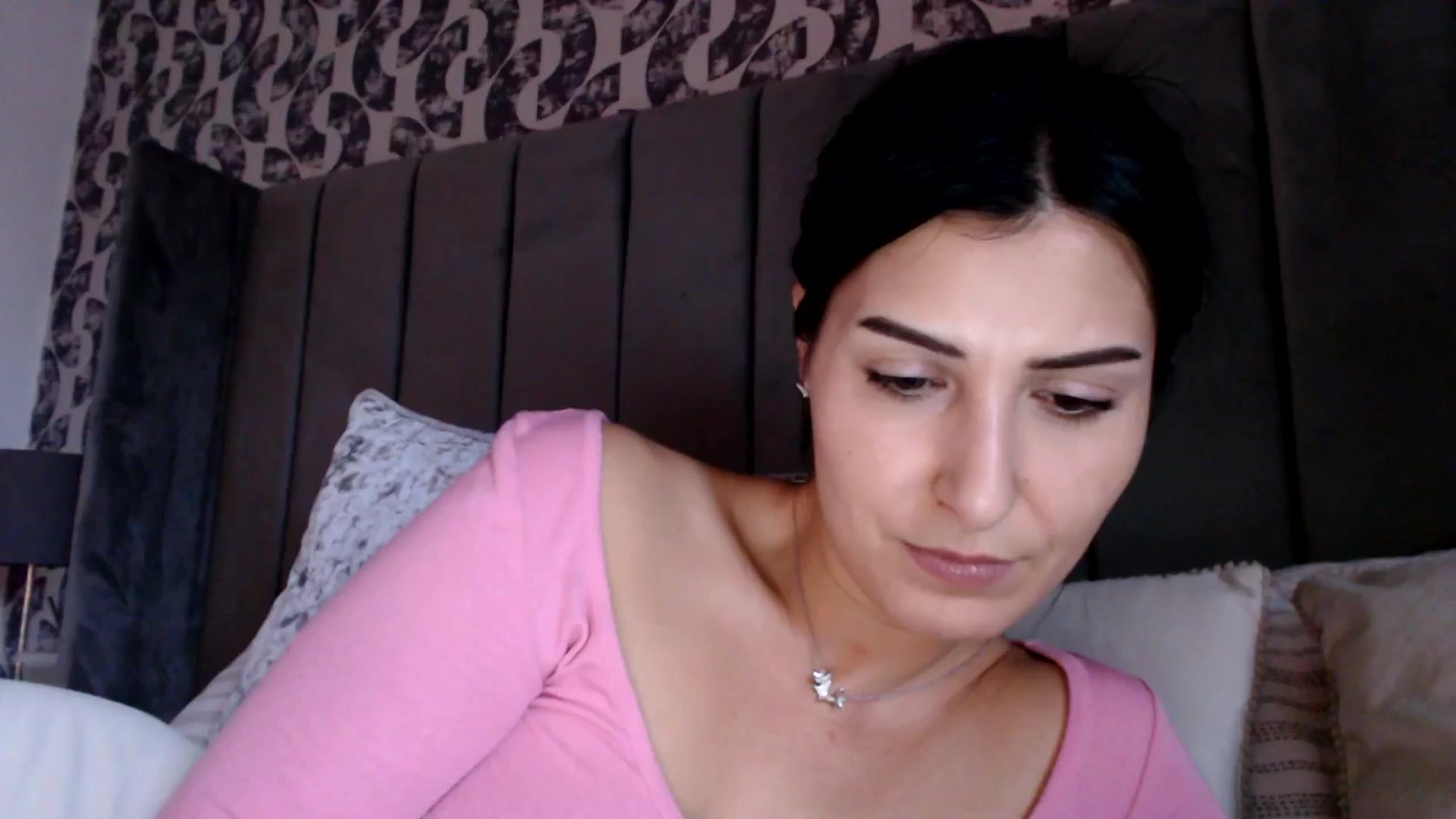 Gallery image thumbnail from LavIson's myfreecams stream on, 02/07/2025, 14:19 image 16 of 20