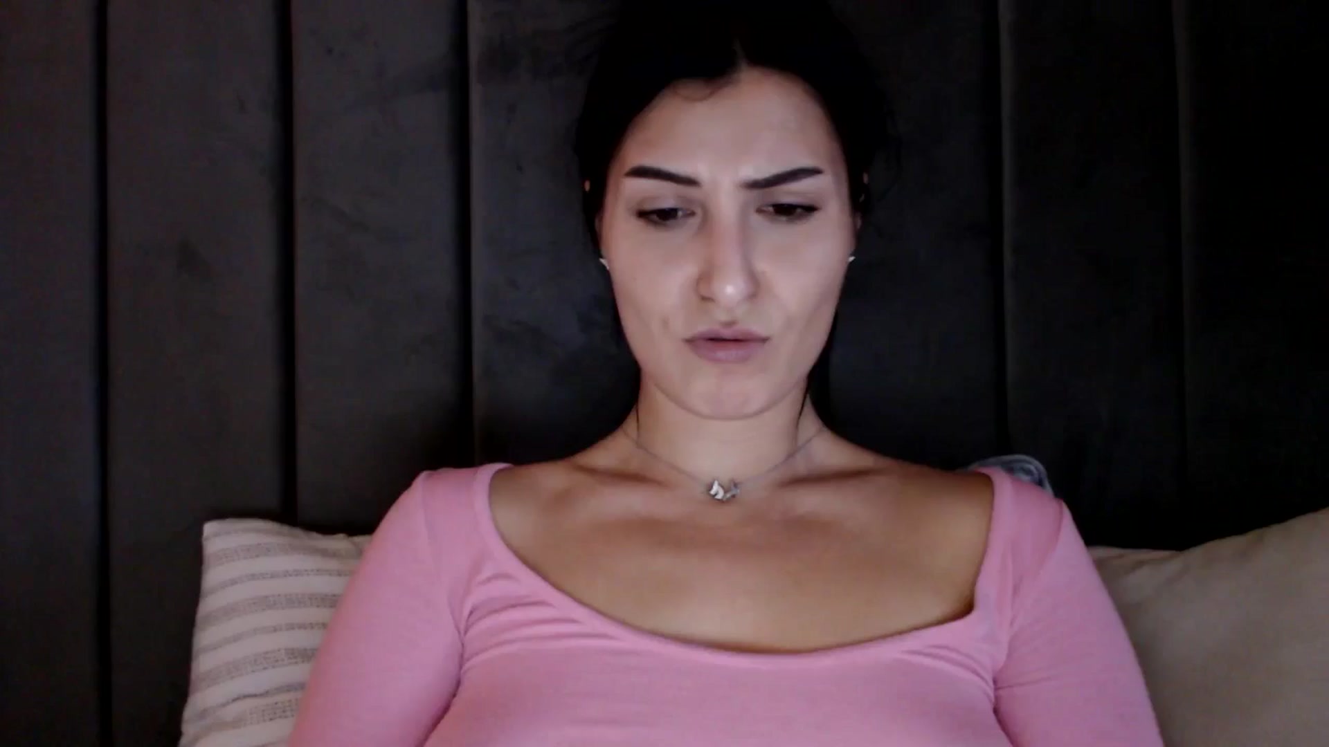 Gallery image thumbnail from LavIson's myfreecams stream on, 02/07/2025, 15:53 image 4 of 20