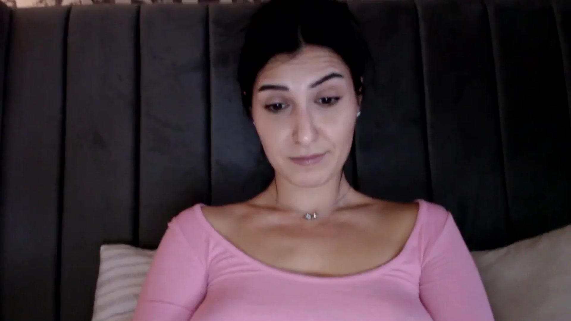 Gallery image thumbnail from LavIson's myfreecams stream on, 02/07/2025, 15:53 image 2 of 20