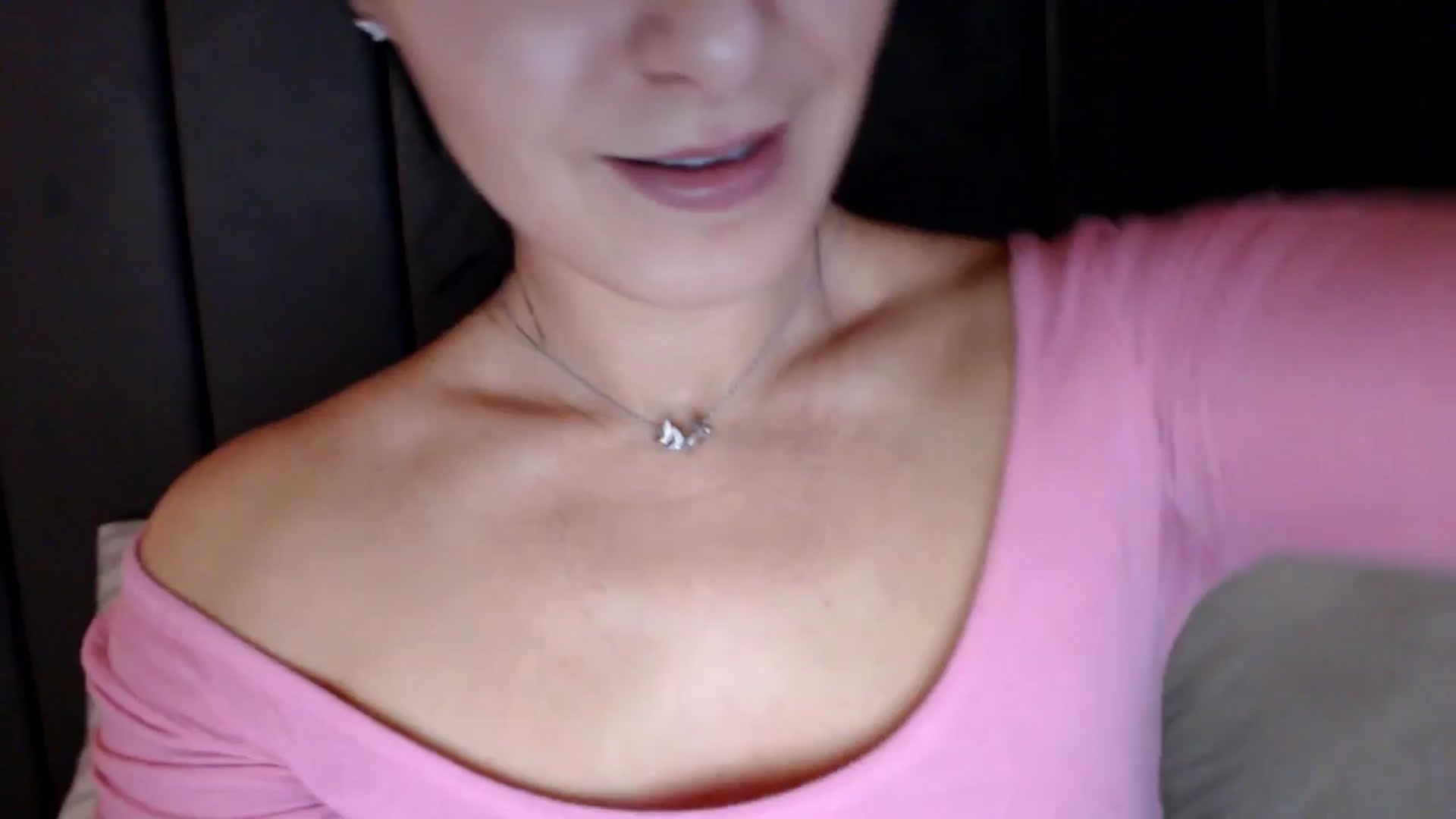 Gallery image thumbnail from LavIson's myfreecams stream on, 02/07/2025, 15:53 image 16 of 20