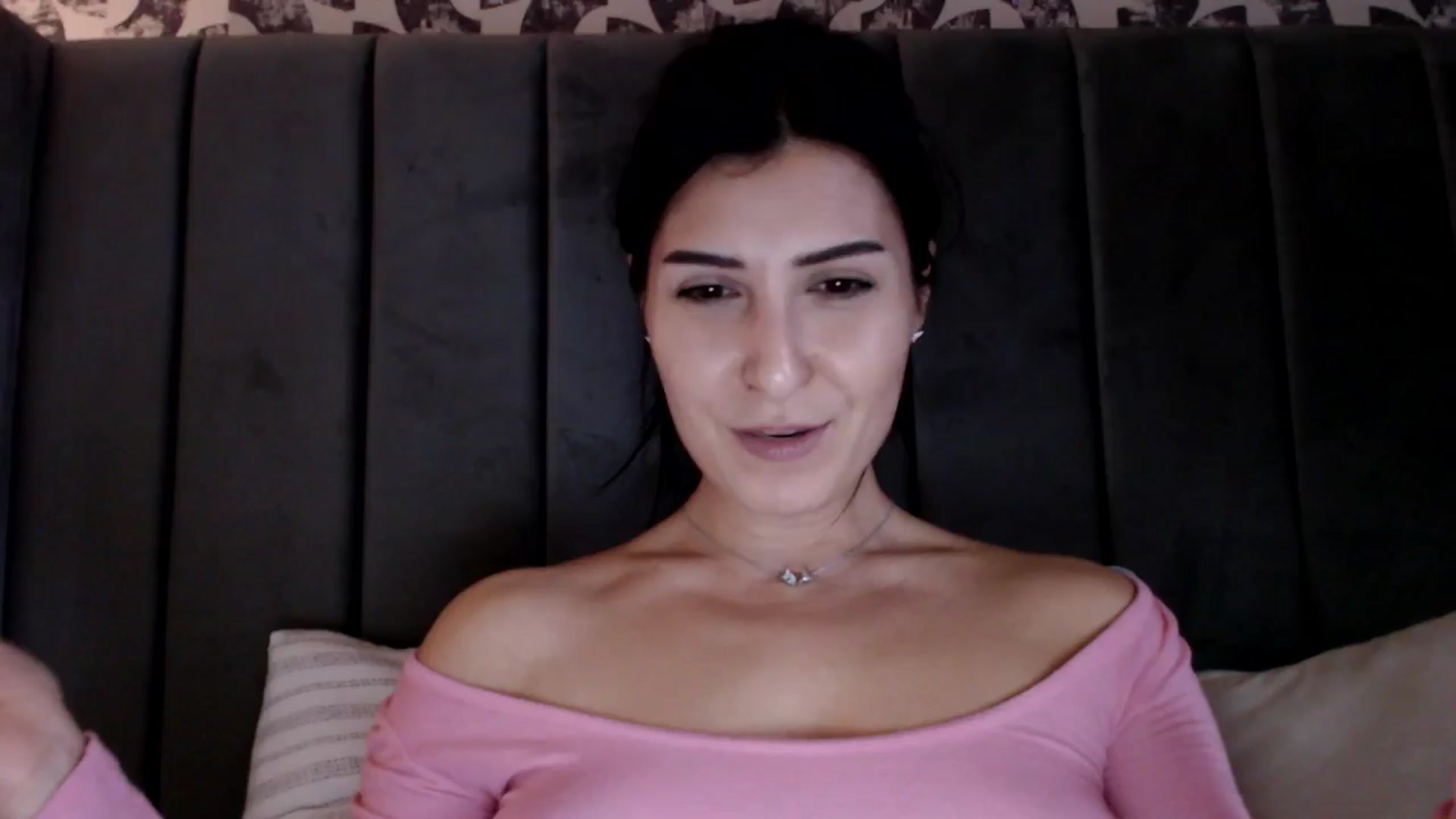 Gallery image thumbnail from LavIson's myfreecams stream on, 02/07/2025, 15:53 image 1 of 20