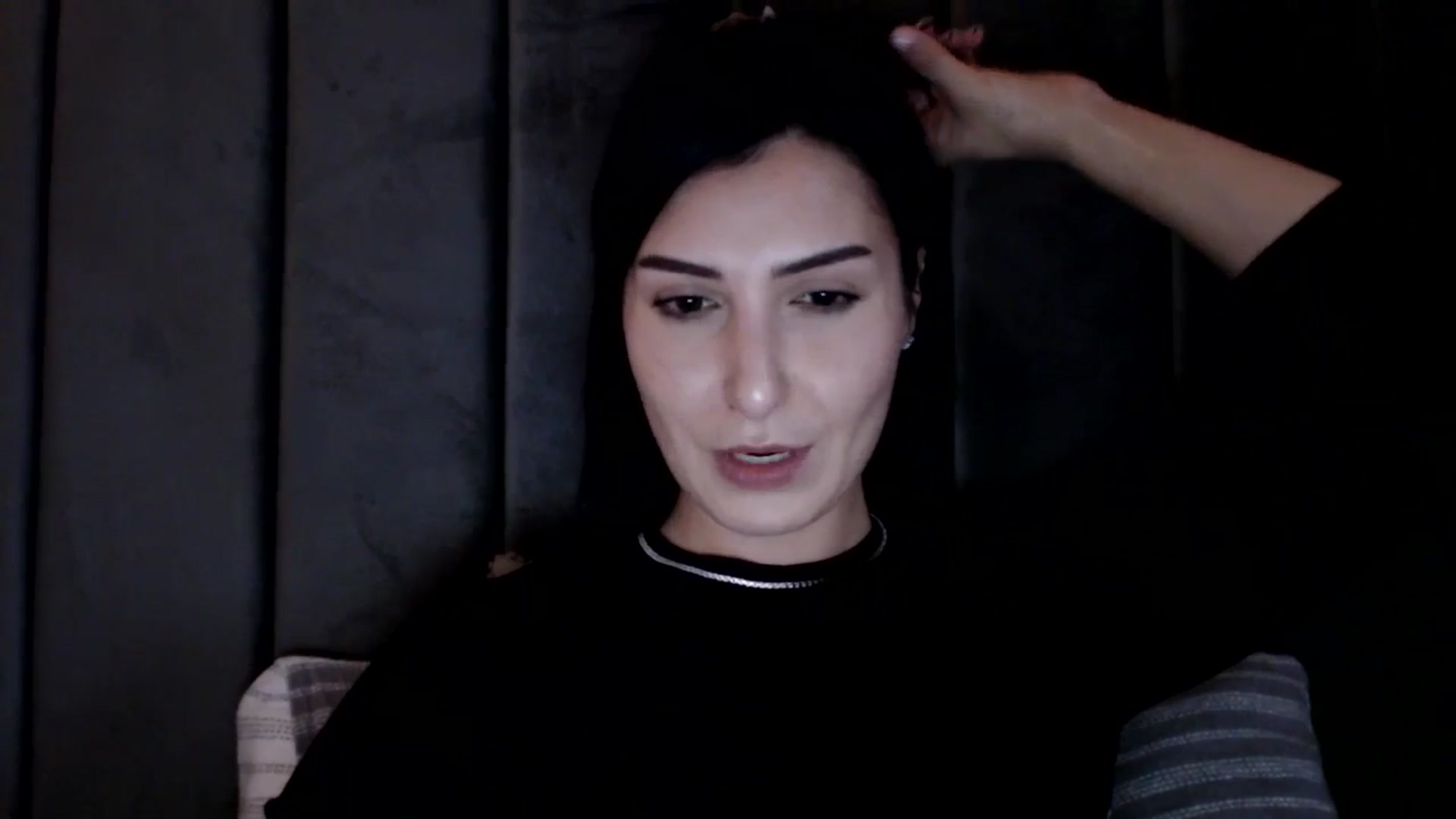 Gallery image thumbnail from LavIson's myfreecams stream on, 02/10/2025, 11:07 image 4 of 20