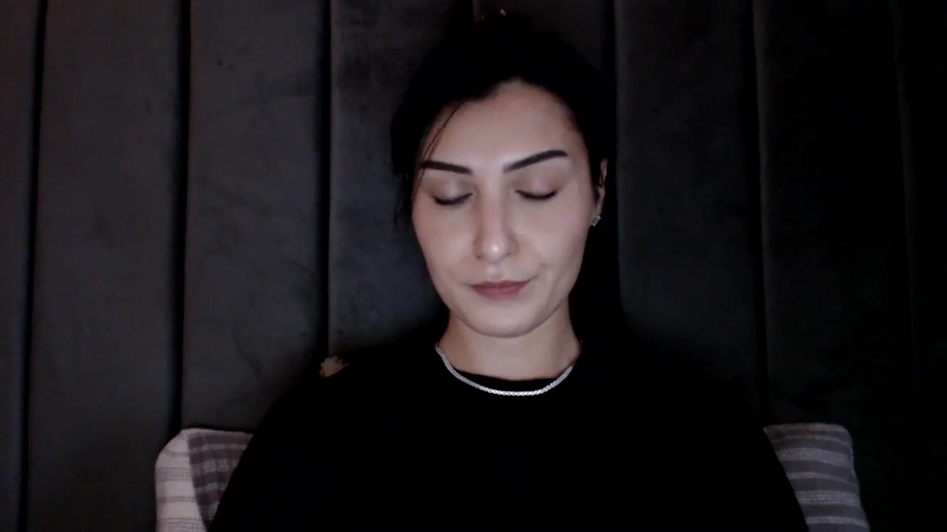 Gallery image thumbnail from LavIson's myfreecams stream on, 02/10/2025, 11:07 image 8 of 20