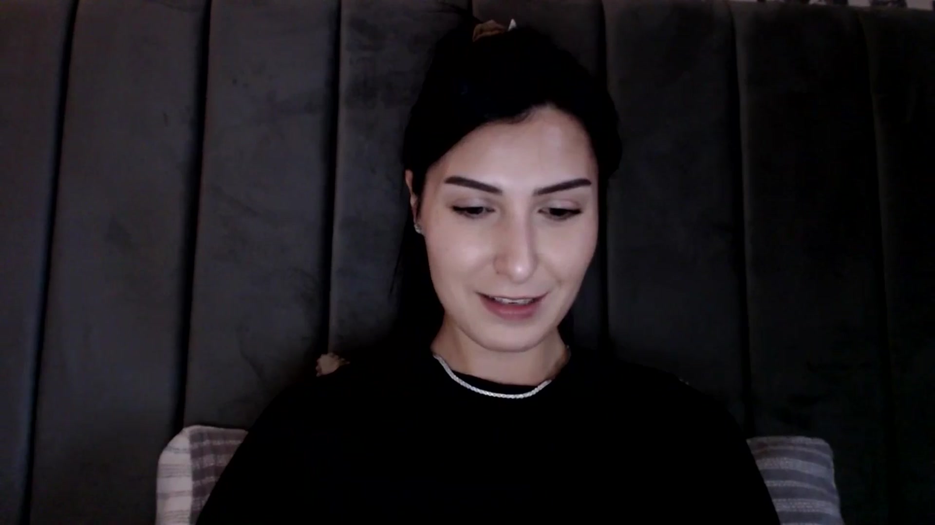 Gallery image thumbnail from LavIson's myfreecams stream on, 02/10/2025, 11:07 image 13 of 20