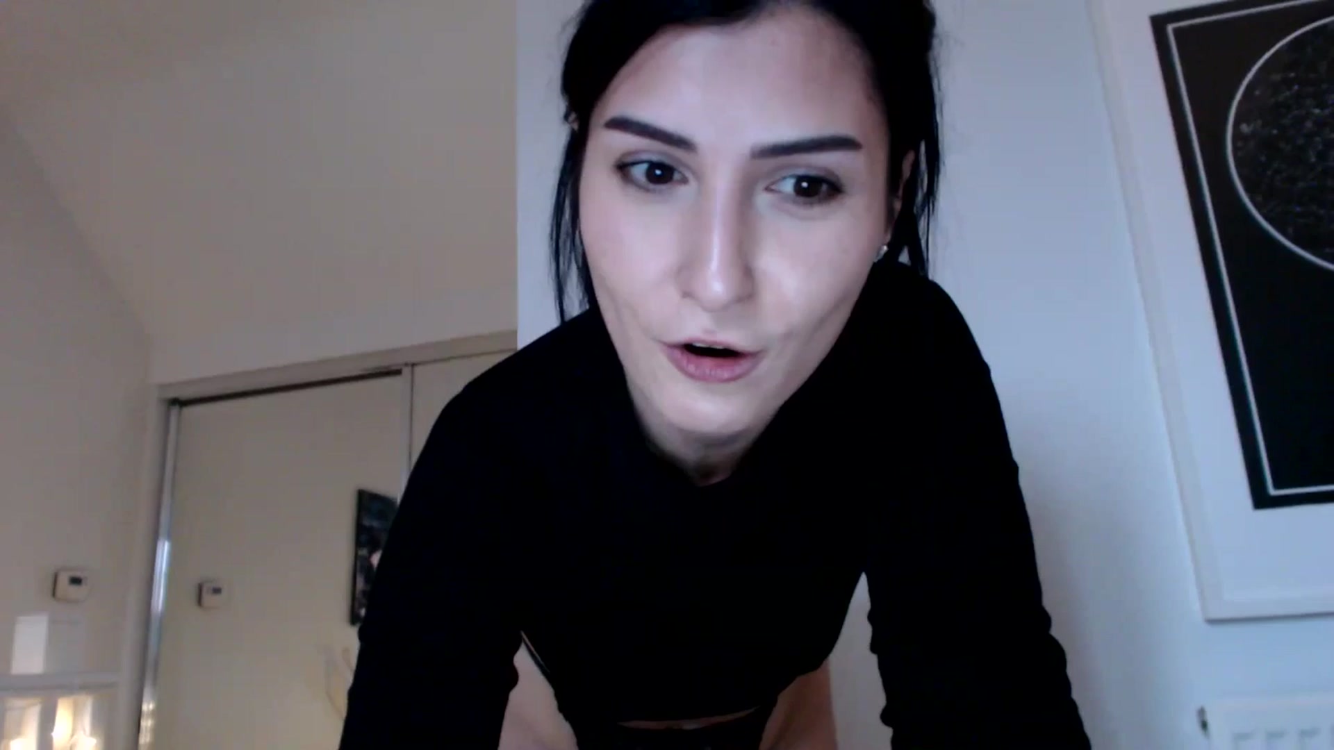 Gallery image thumbnail from LavIson's myfreecams stream on, 02/10/2025, 11:07 image 19 of 20