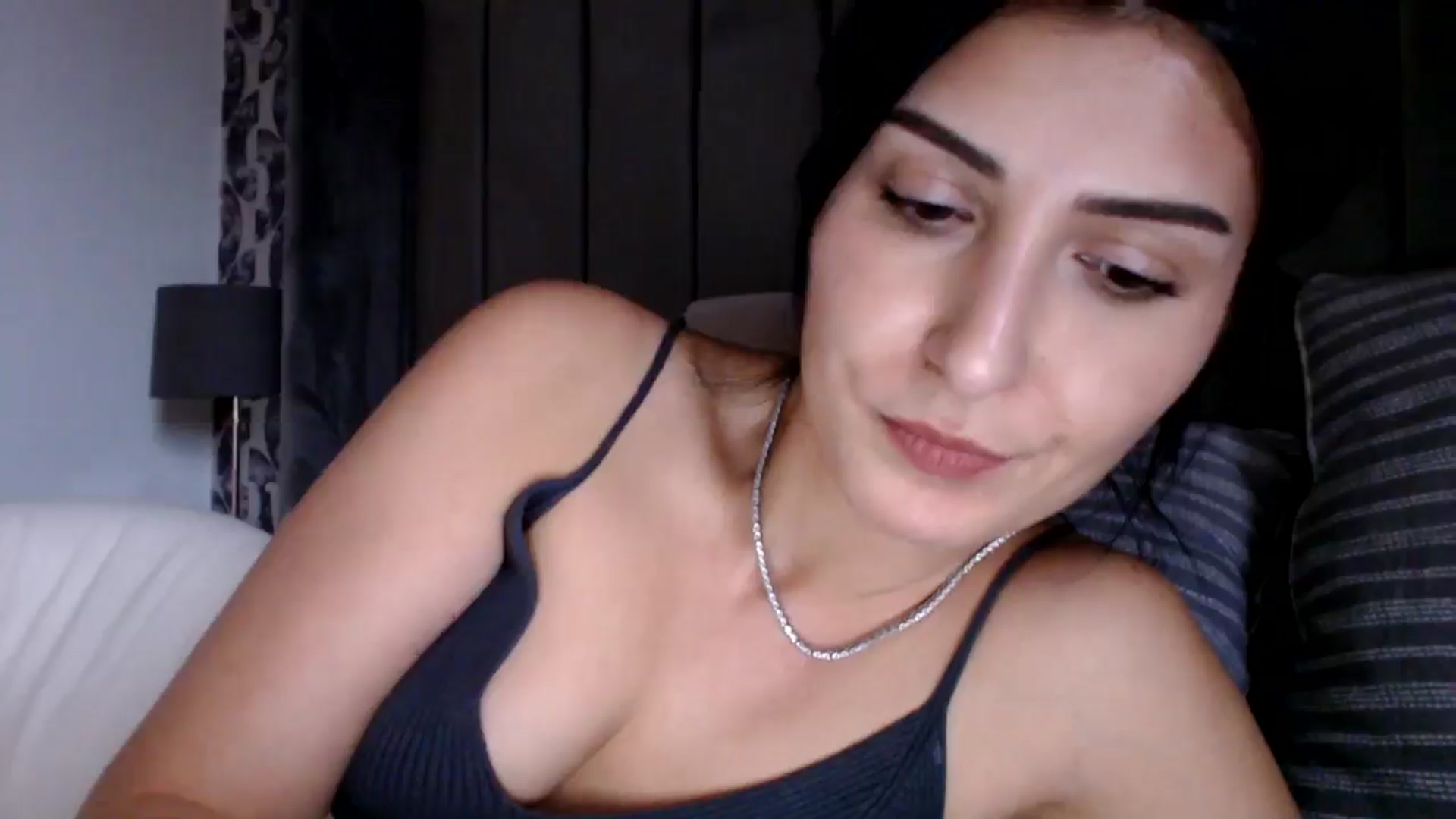 Gallery image thumbnail from LavIson's myfreecams stream on, 02/10/2025, 14:25 image 20 of 20