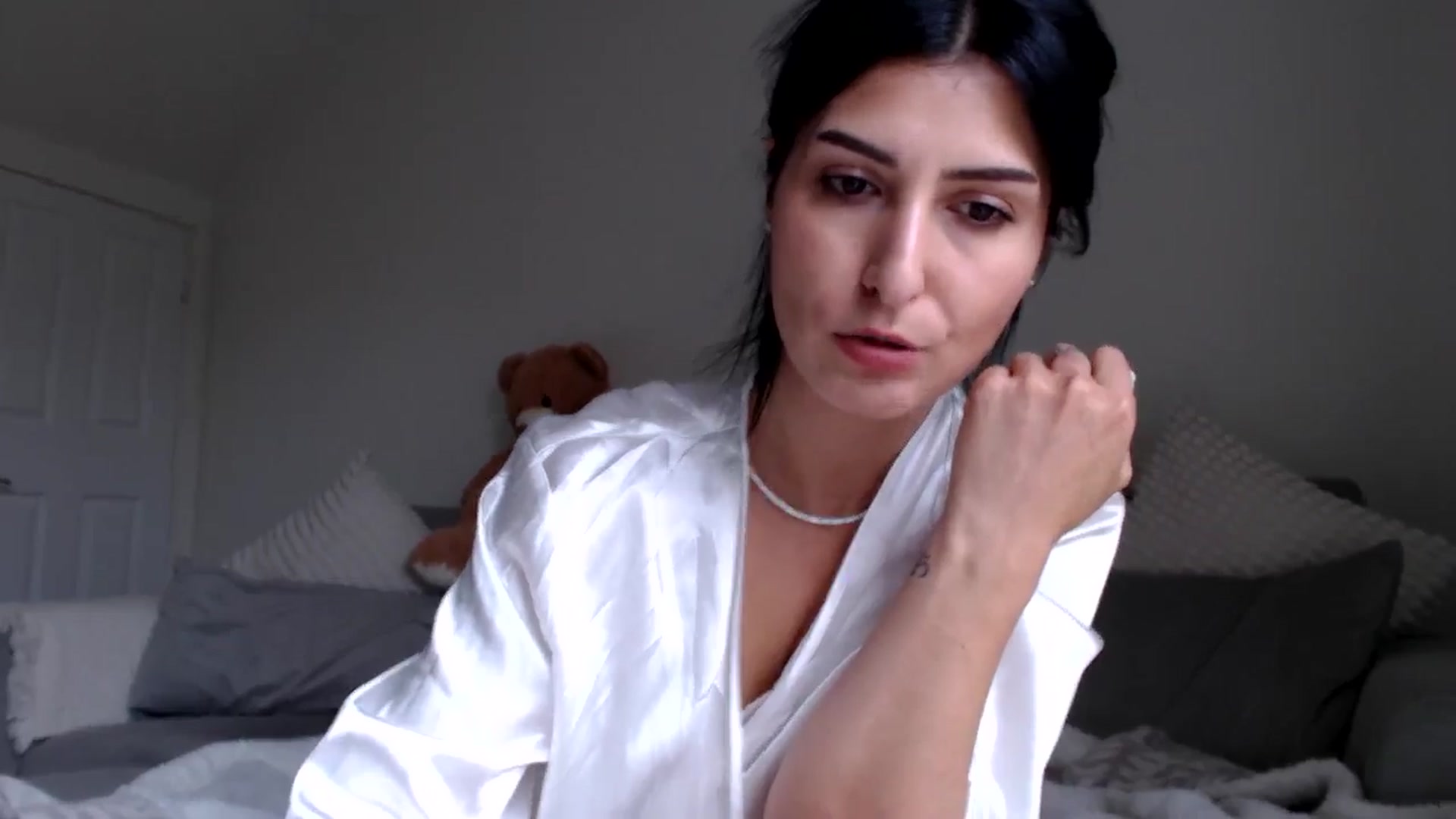 Gallery image thumbnail from LavIson's myfreecams stream on, 02/10/2025, 14:25 image 4 of 20