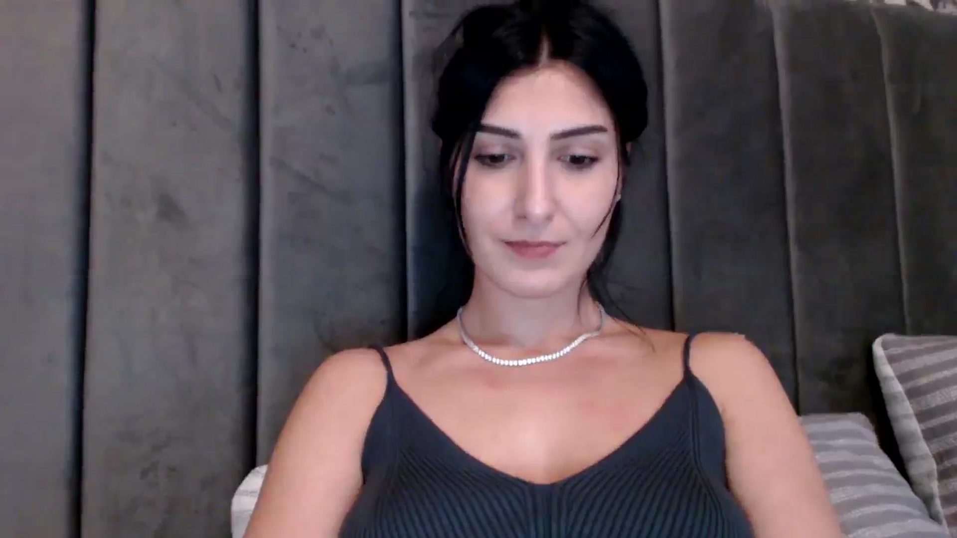 Gallery image thumbnail from LavIson's myfreecams stream on, 02/10/2025, 15:14 image 18 of 20