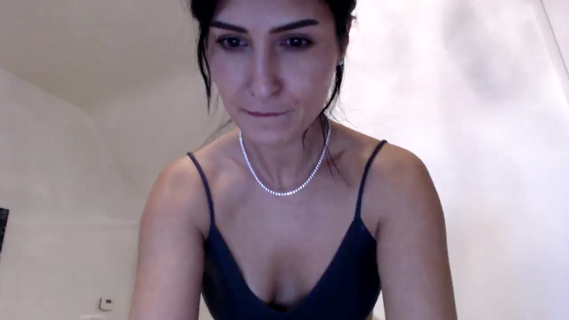 Gallery image thumbnail from LavIson's myfreecams stream on, 02/10/2025, 15:14 image 14 of 20