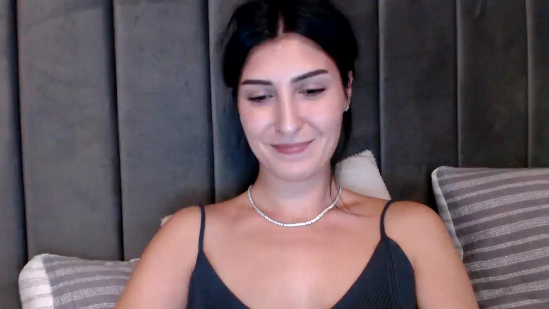 Gallery image thumbnail from LavIson's myfreecams stream on, 02/10/2025, 16:20 image 4 of 20