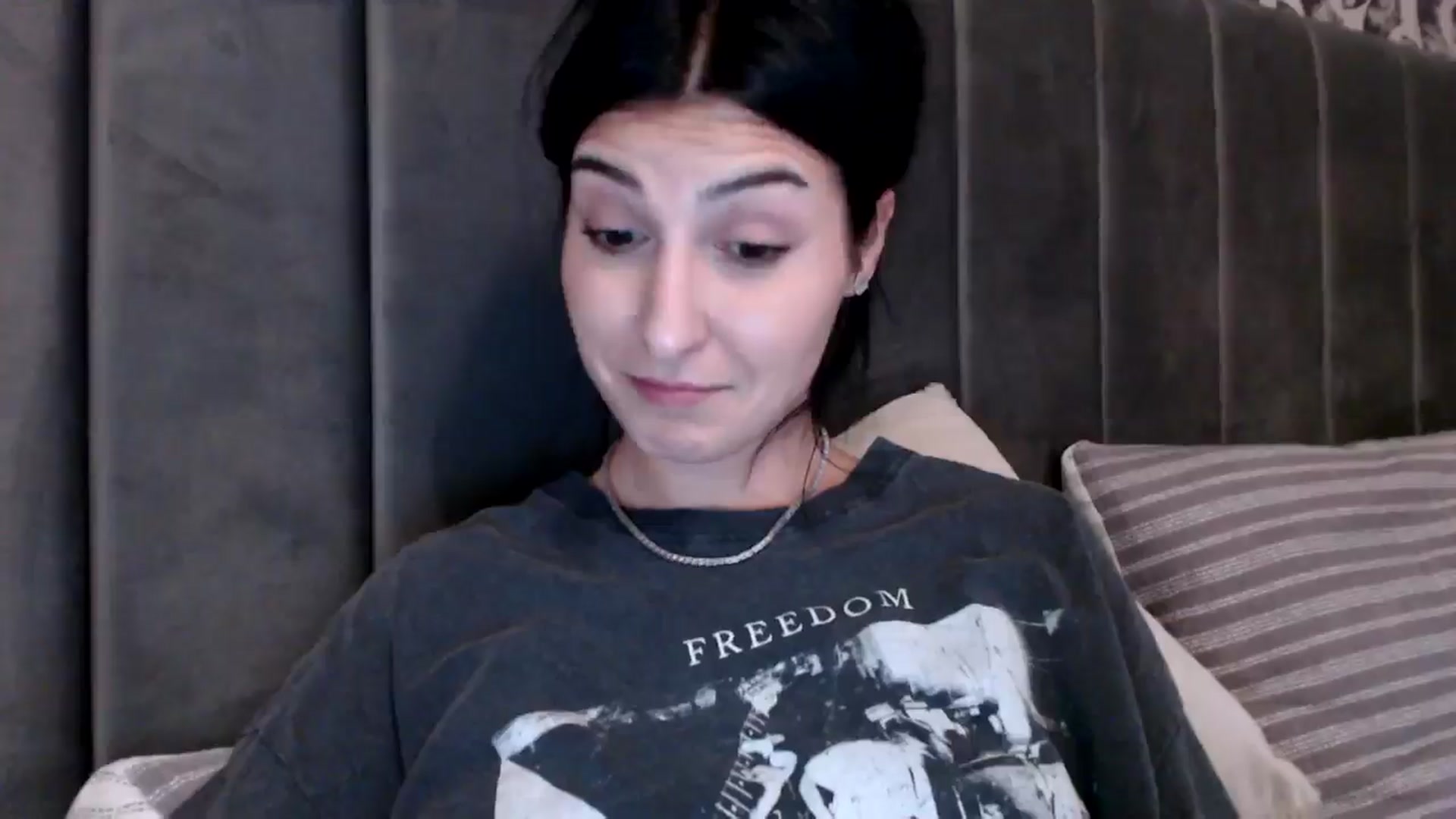 Gallery image thumbnail from LavIson's myfreecams stream on, 02/10/2025, 16:20 image 11 of 20