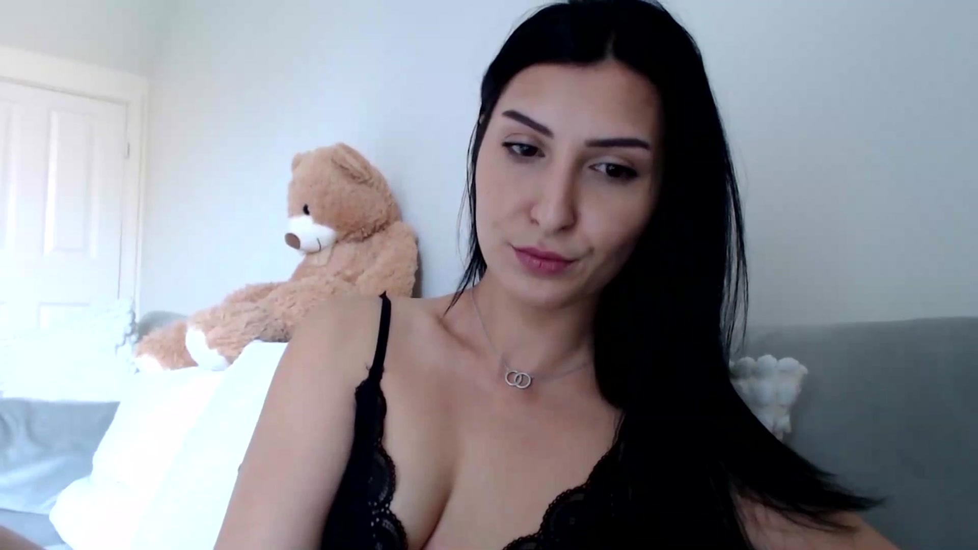 Gallery image thumbnail from LavIson's myfreecams stream on, 03/03/2025, 12:11 image 17 of 20