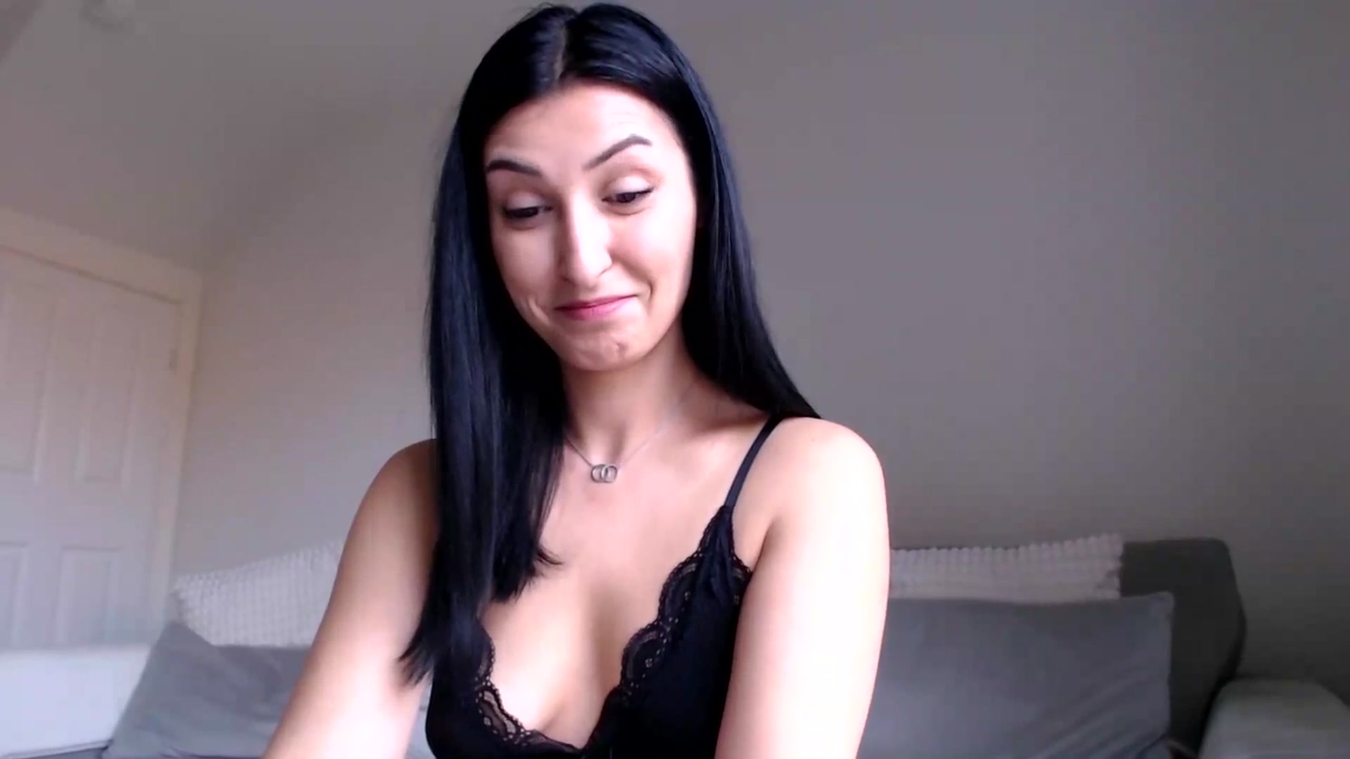 Gallery image thumbnail from LavIson's myfreecams stream on, 03/03/2025, 12:58 image 15 of 20