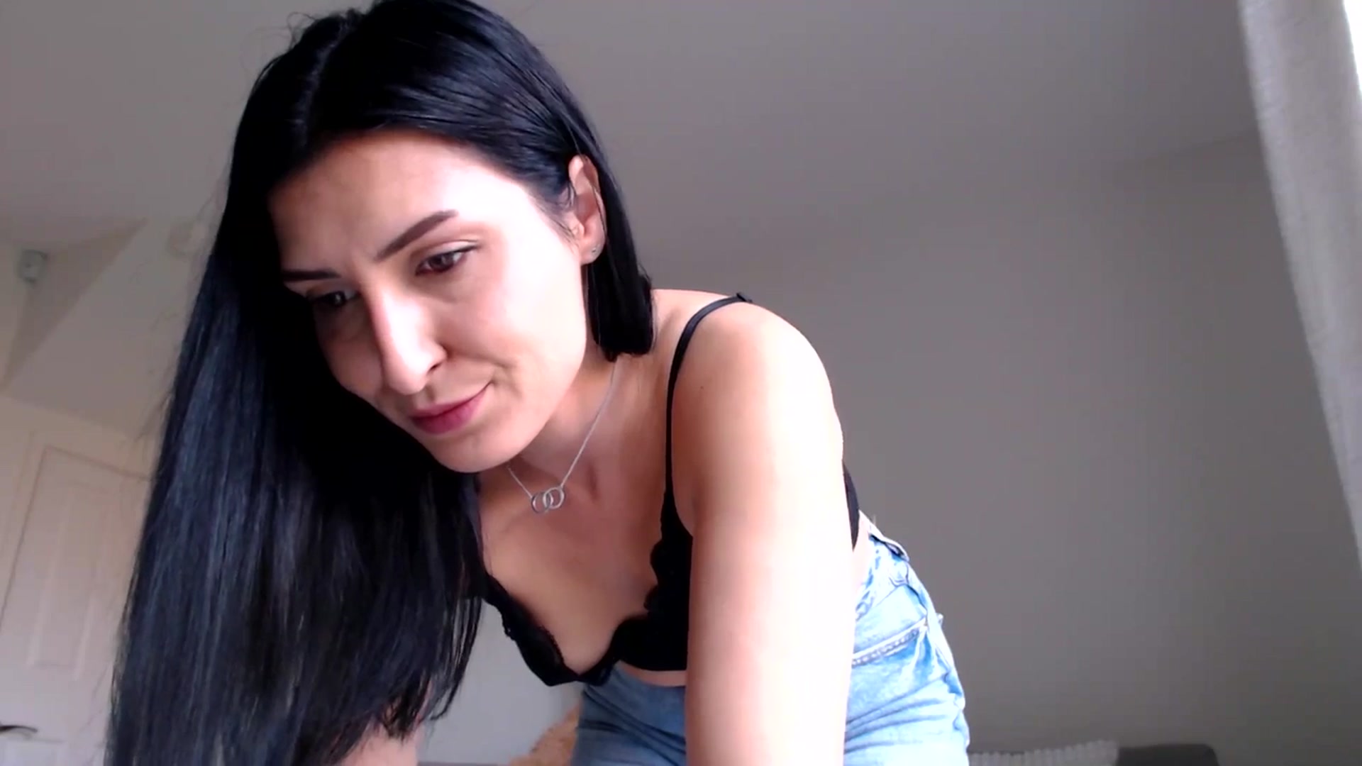 Gallery image thumbnail from LavIson's myfreecams stream on, 03/03/2025, 12:58 image 20 of 20