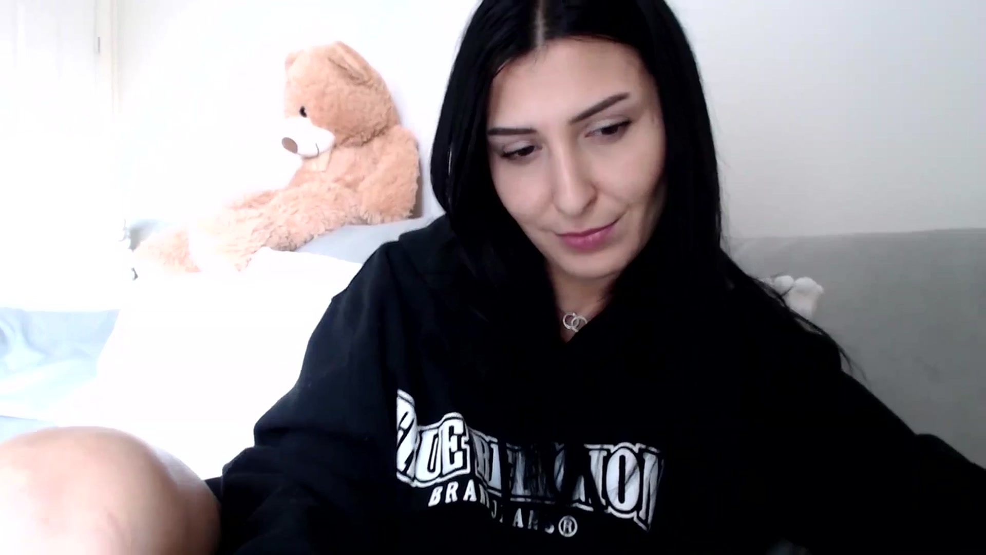 Gallery image thumbnail from LavIson's myfreecams stream on, 03/03/2025, 14:50 image 19 of 20