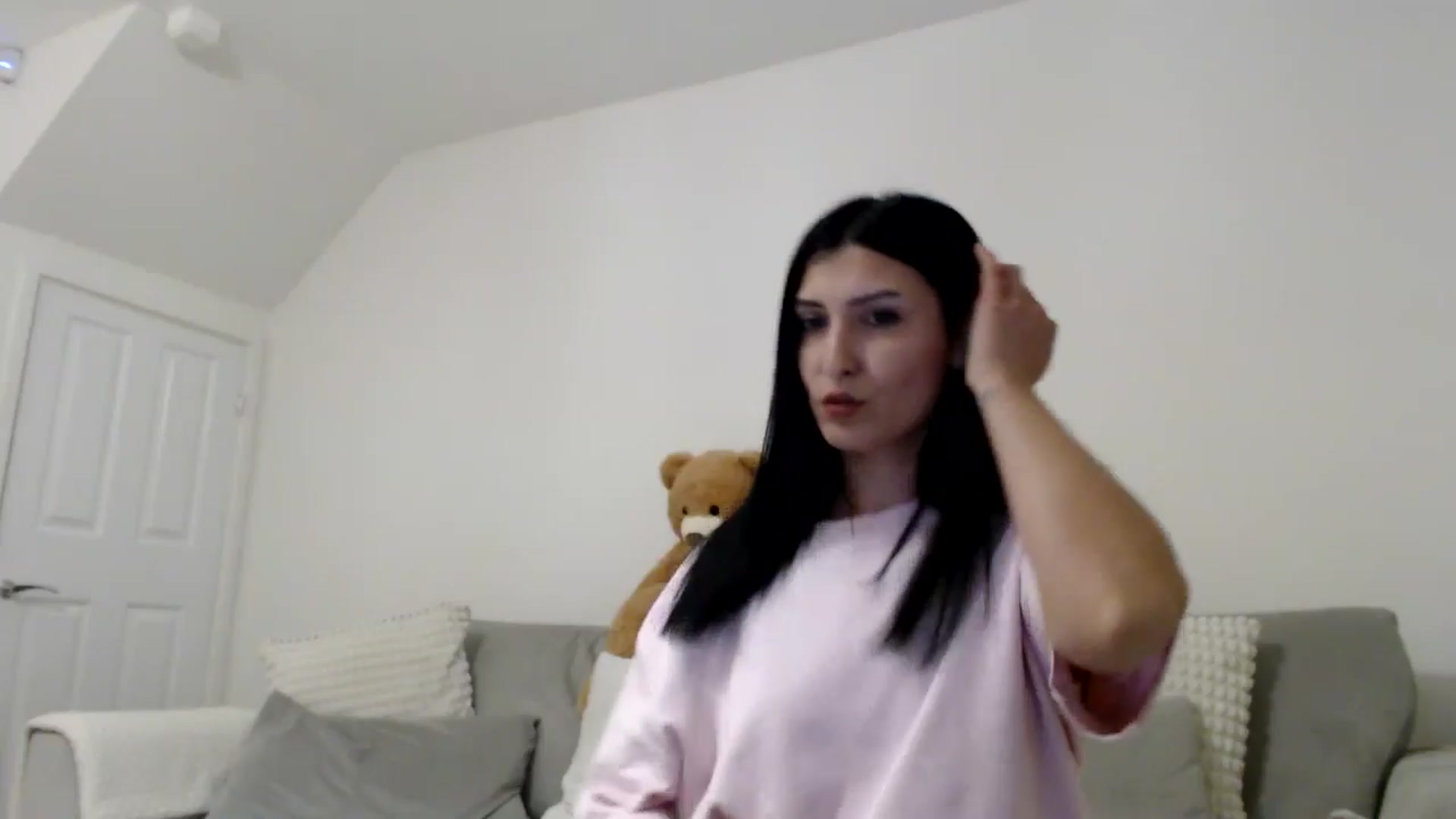 Gallery image thumbnail from LavIson's myfreecams stream on, 03/04/2025, 19:12 image 10 of 20