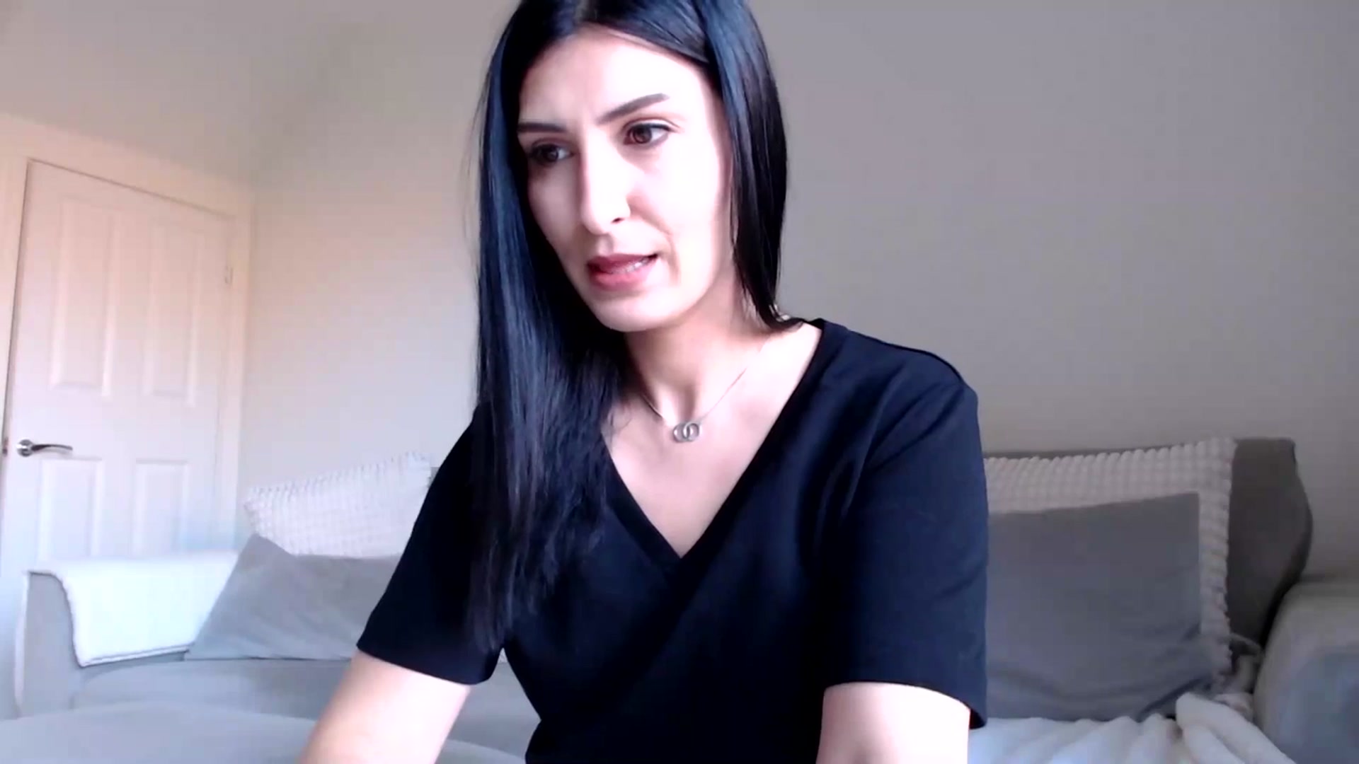 Gallery image thumbnail from LavIson's myfreecams stream on, 03/05/2025, 12:45 image 5 of 20