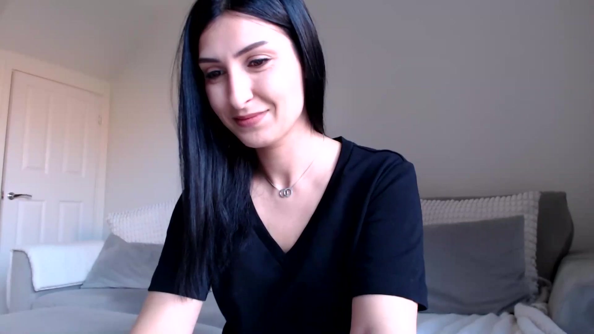Gallery image thumbnail from LavIson's myfreecams stream on, 03/05/2025, 12:45 image 10 of 20